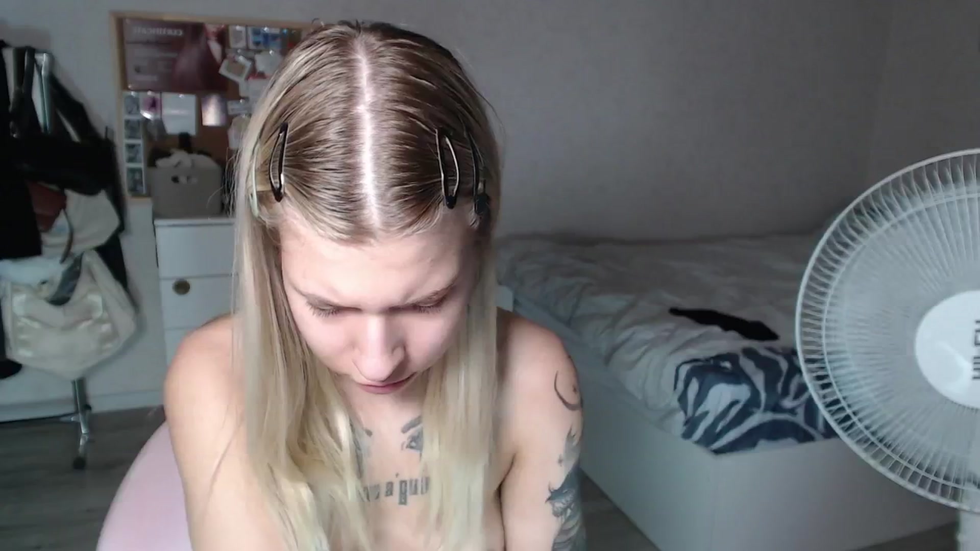 Gallery image thumbnail from Aidra__Foxxx's myfreecams stream on, 07/15/2024, 20:23 image 19 of 20