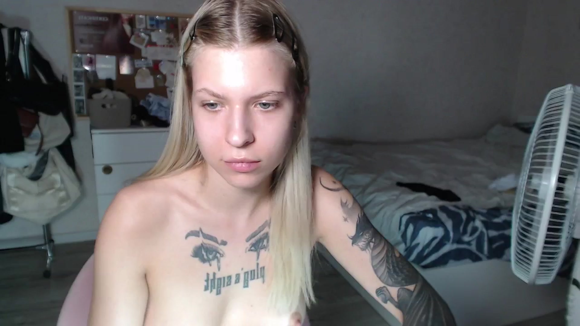 Gallery image thumbnail from Aidra__Foxxx's myfreecams stream on, 07/15/2024, 20:23 image 20 of 20