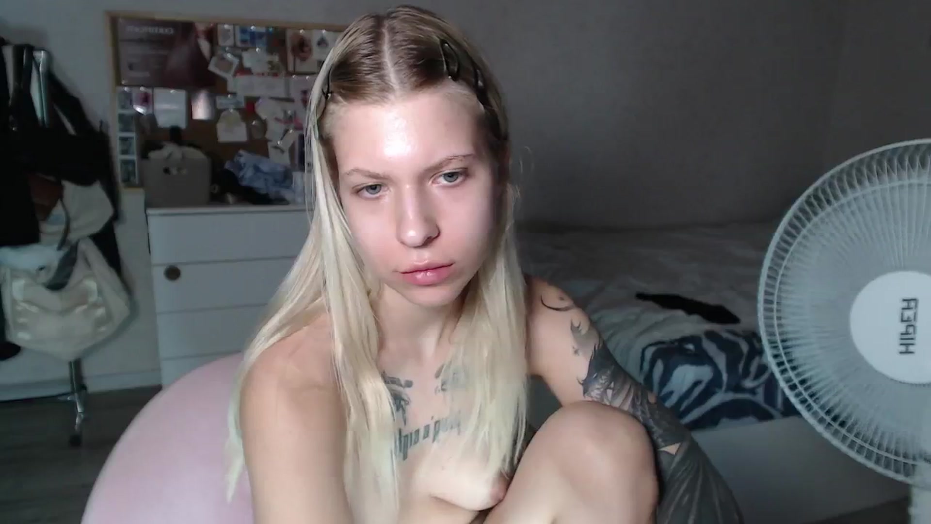 Gallery image thumbnail from Aidra__Foxxx's myfreecams stream on, 07/15/2024, 20:23 image 12 of 20
