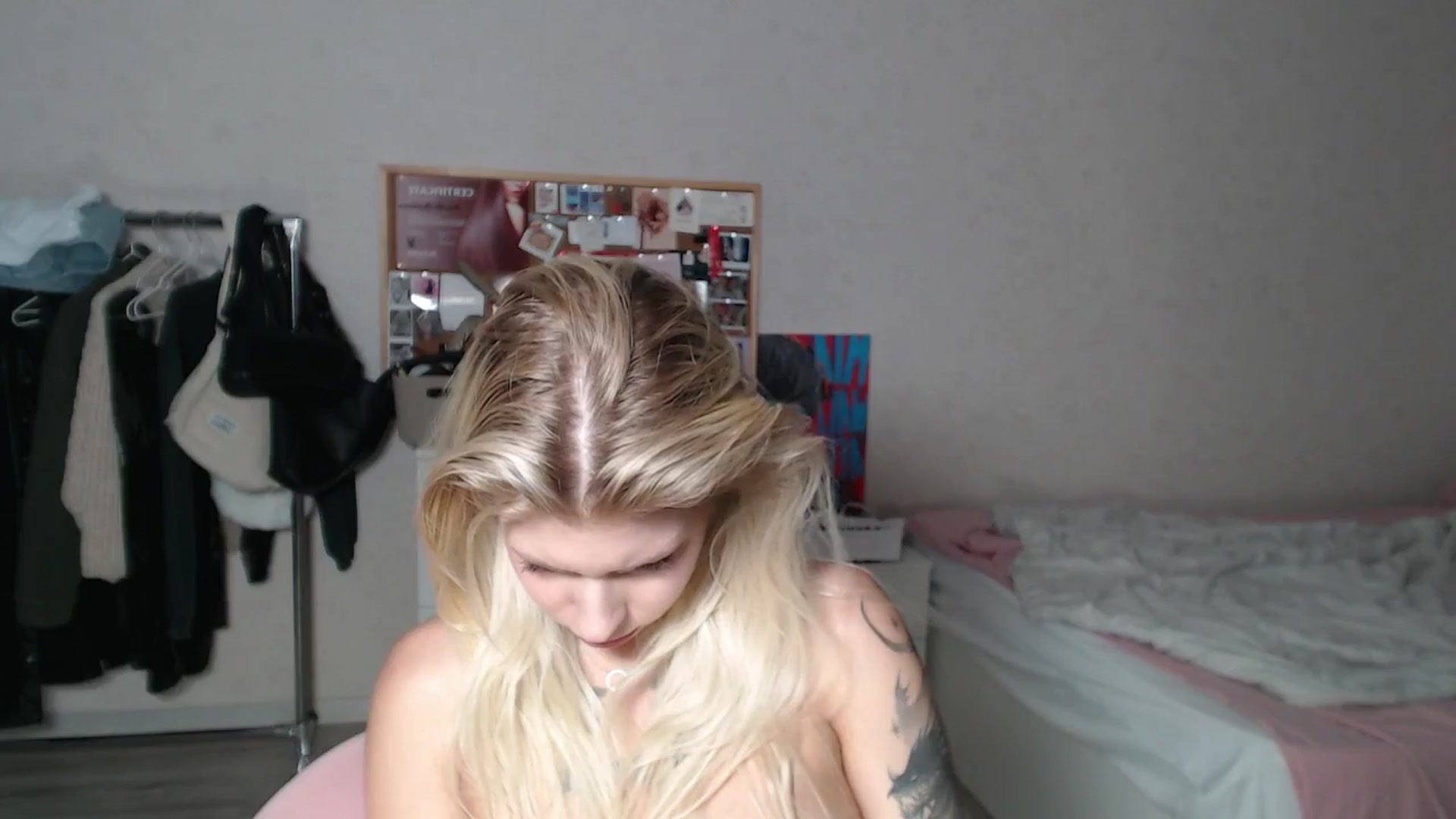 Gallery image thumbnail from Aidra__Foxxx's myfreecams stream on, 07/30/2024, 19:26 image 18 of 20