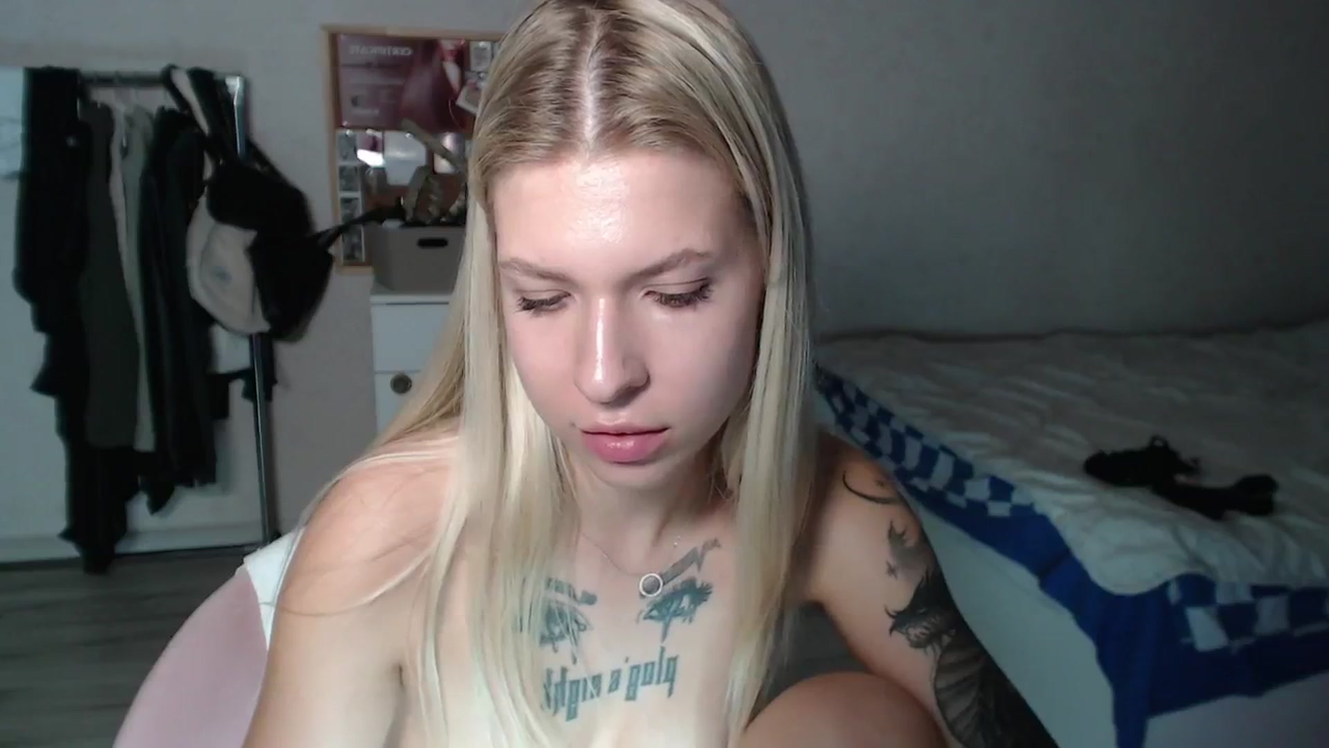 Gallery image thumbnail from Aidra__Foxxx's myfreecams stream on, 08/02/2024, 22:03 image 18 of 20