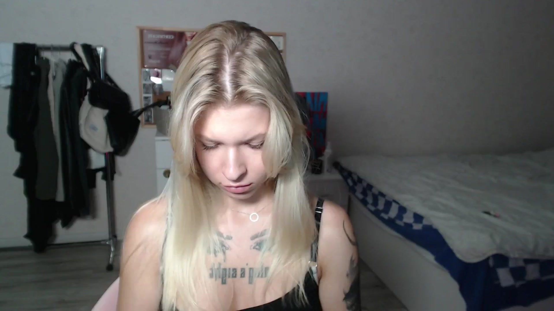 Gallery image thumbnail from Aidra__Foxxx's myfreecams stream on, 08/02/2024, 22:03 image 3 of 20