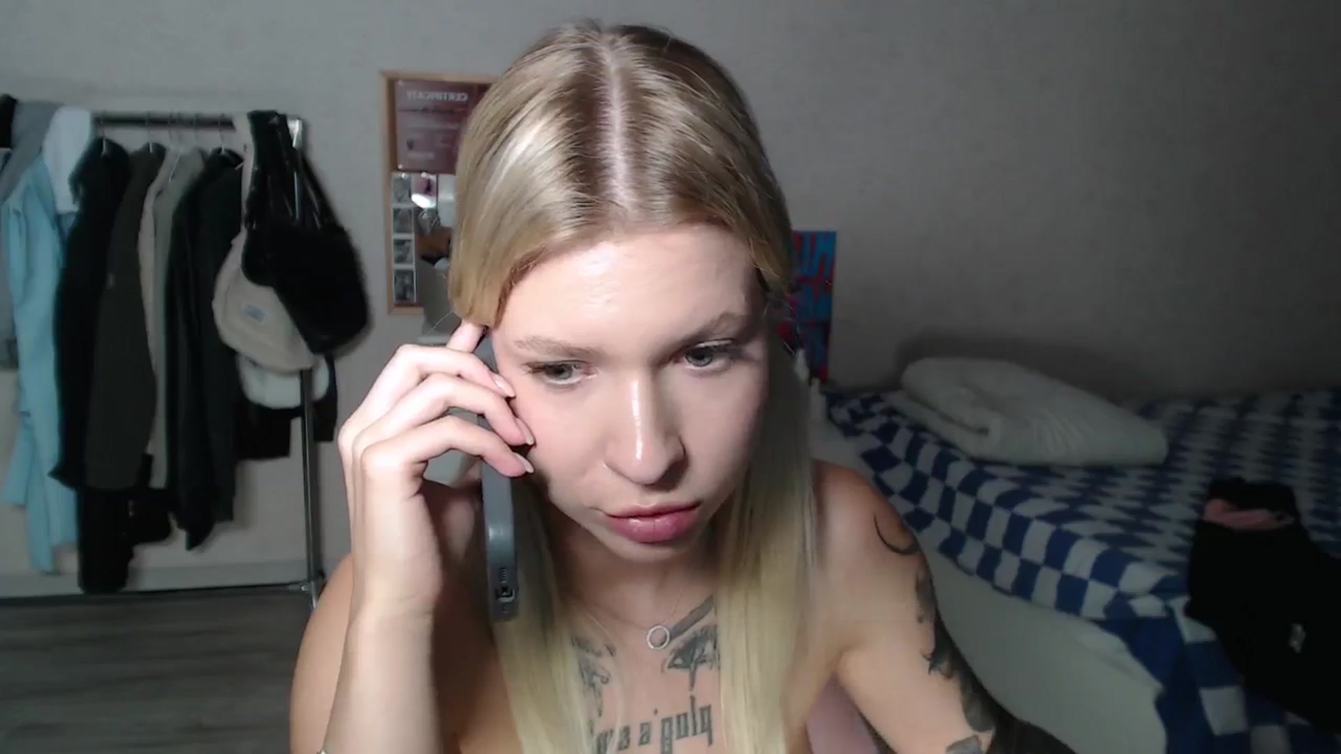 Gallery image thumbnail from Aidra__Foxxx's myfreecams stream on, 08/04/2024, 18:54 image 18 of 20