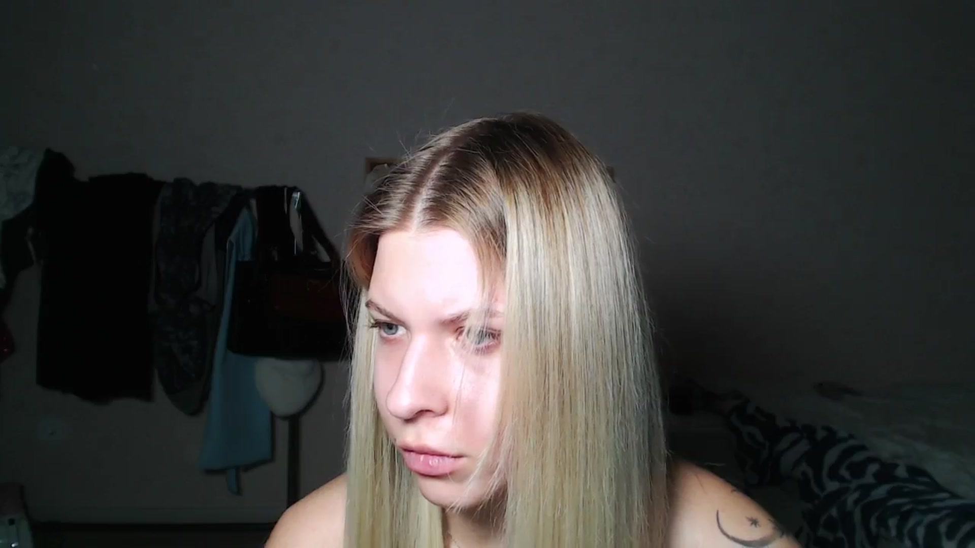 Gallery image thumbnail from Aidra__Foxxx's myfreecams stream on, 10/29/2024, 20:17 image 14 of 20