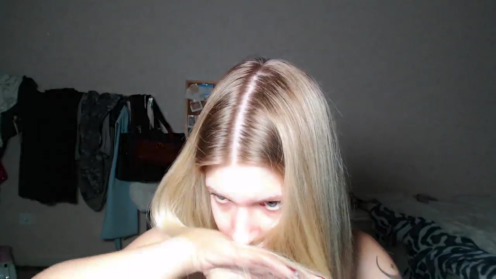 Gallery image thumbnail from Aidra__Foxxx's myfreecams stream on, 10/29/2024, 20:17 image 11 of 20