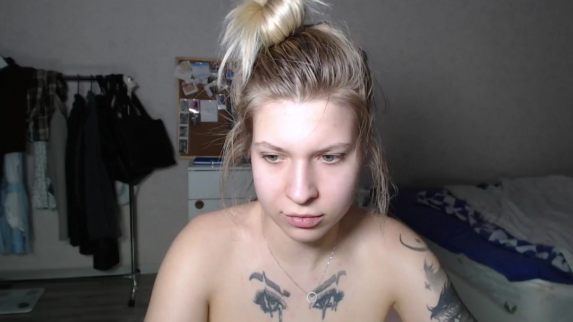 Gallery image thumbnail from Aidra__Foxxx's myfreecams stream on, 12/28/2024, 22:21 image 1 of 20