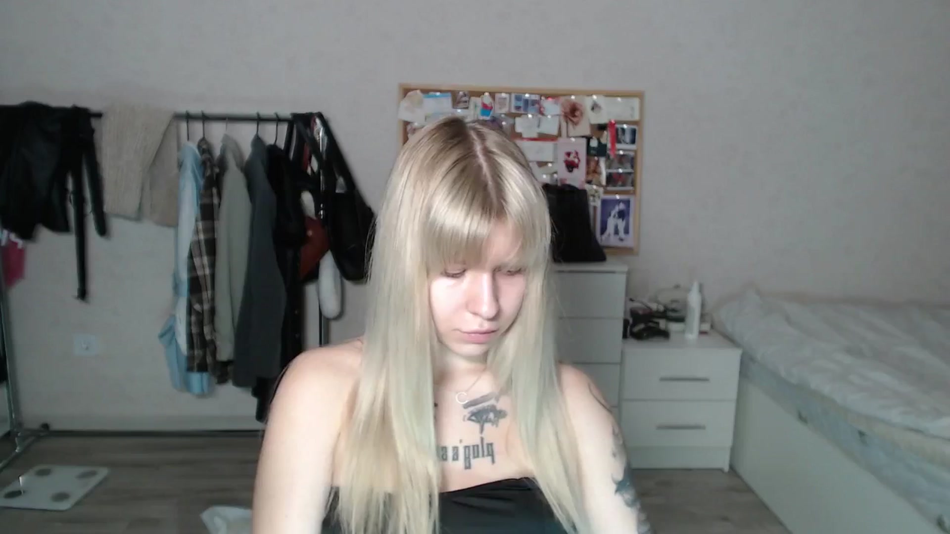 Gallery image thumbnail from Aidra__Foxxx's myfreecams stream on, 01/29/2025, 21:31 image 11 of 20