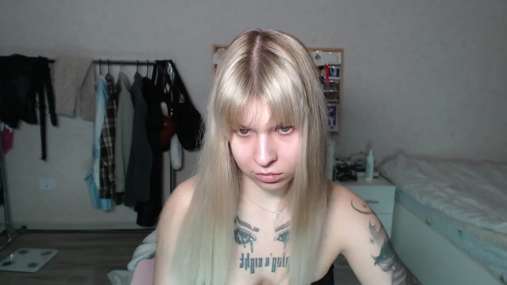 Gallery image thumbnail from Aidra__Foxxx's myfreecams stream on, 01/29/2025, 21:31 image 5 of 20