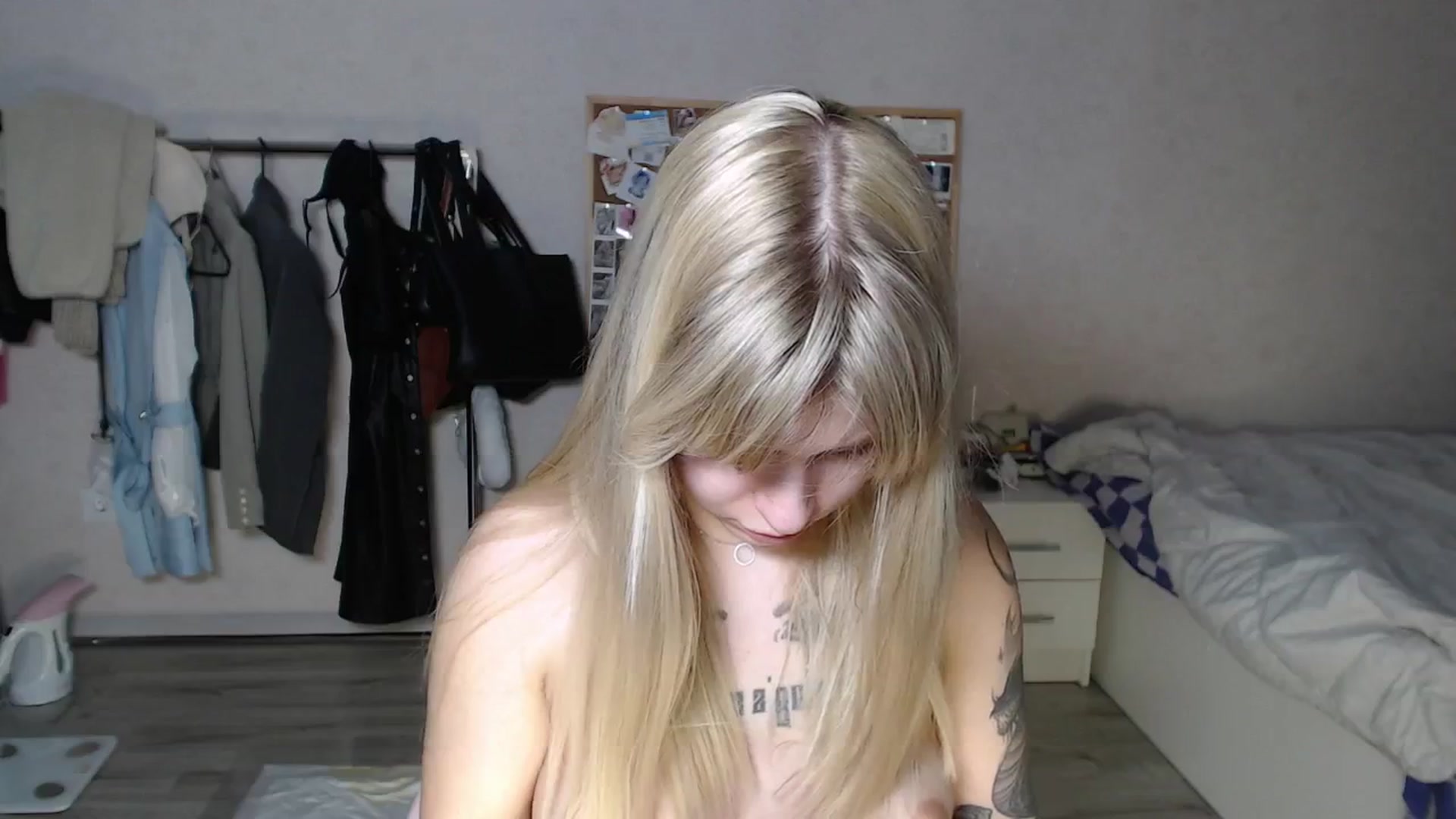 Gallery image thumbnail from Aidra__Foxxx's myfreecams stream on, 02/10/2025, 22:24 image 17 of 20