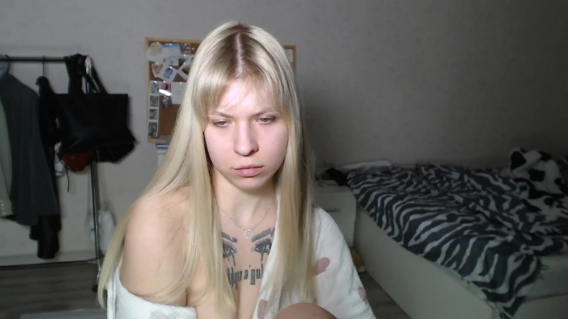 Gallery image thumbnail from Aidra__Foxxx's myfreecams stream on, 02/16/2025, 20:48 image 18 of 20
