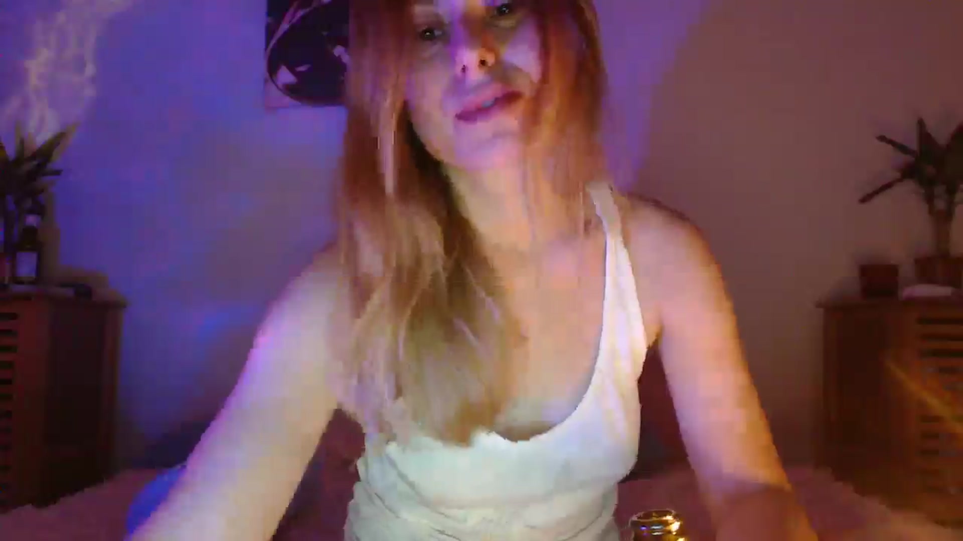 Gallery image thumbnail from Aiko111's myfreecams stream on, 06/13/2025, 21:17 image 5 of 20