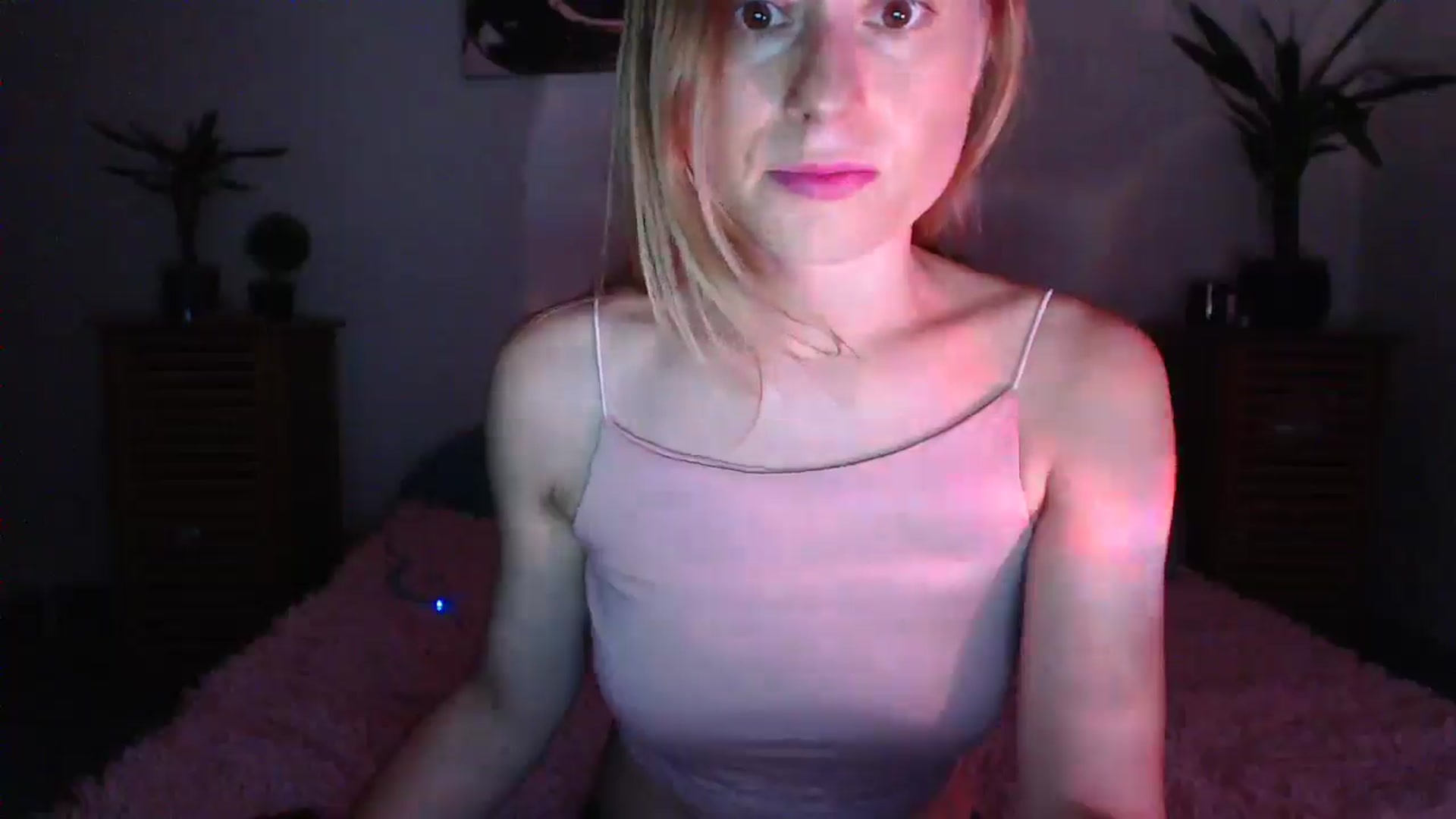 Gallery image thumbnail from Aiko111's myfreecams stream on, 08/06/2025, 18:11 image 4 of 20
