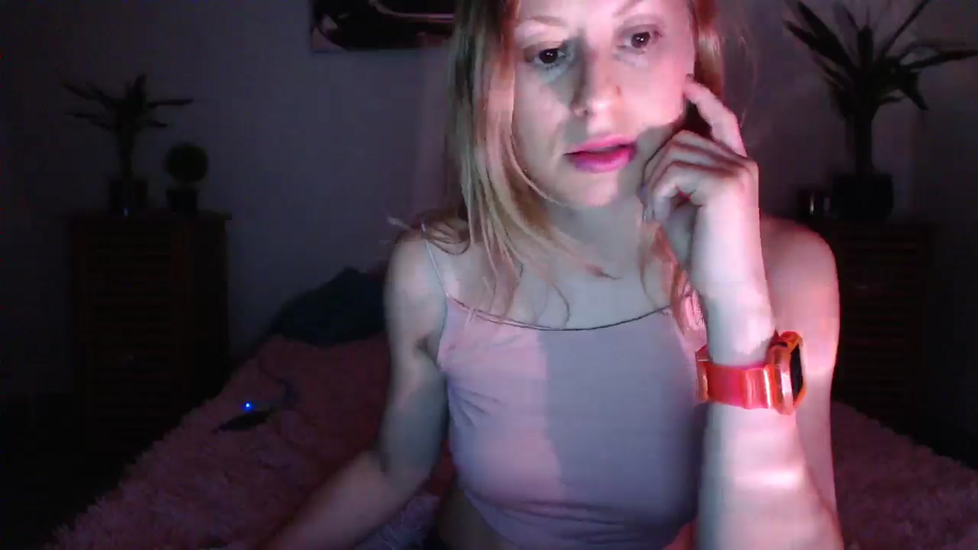 Gallery image thumbnail from Aiko111's myfreecams stream on, 08/06/2025, 18:11 image 17 of 20