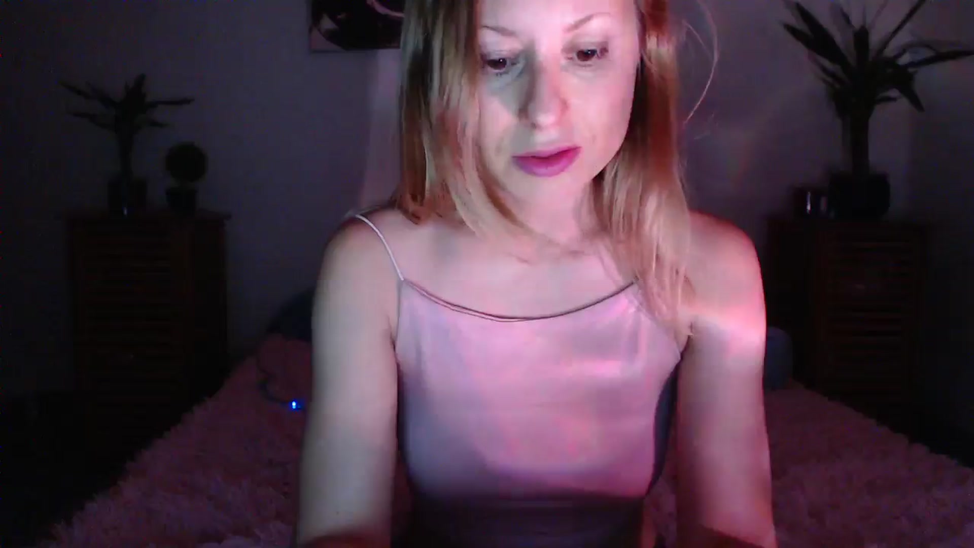 Gallery image thumbnail from Aiko111's myfreecams stream on, 08/06/2025, 18:11 image 15 of 20