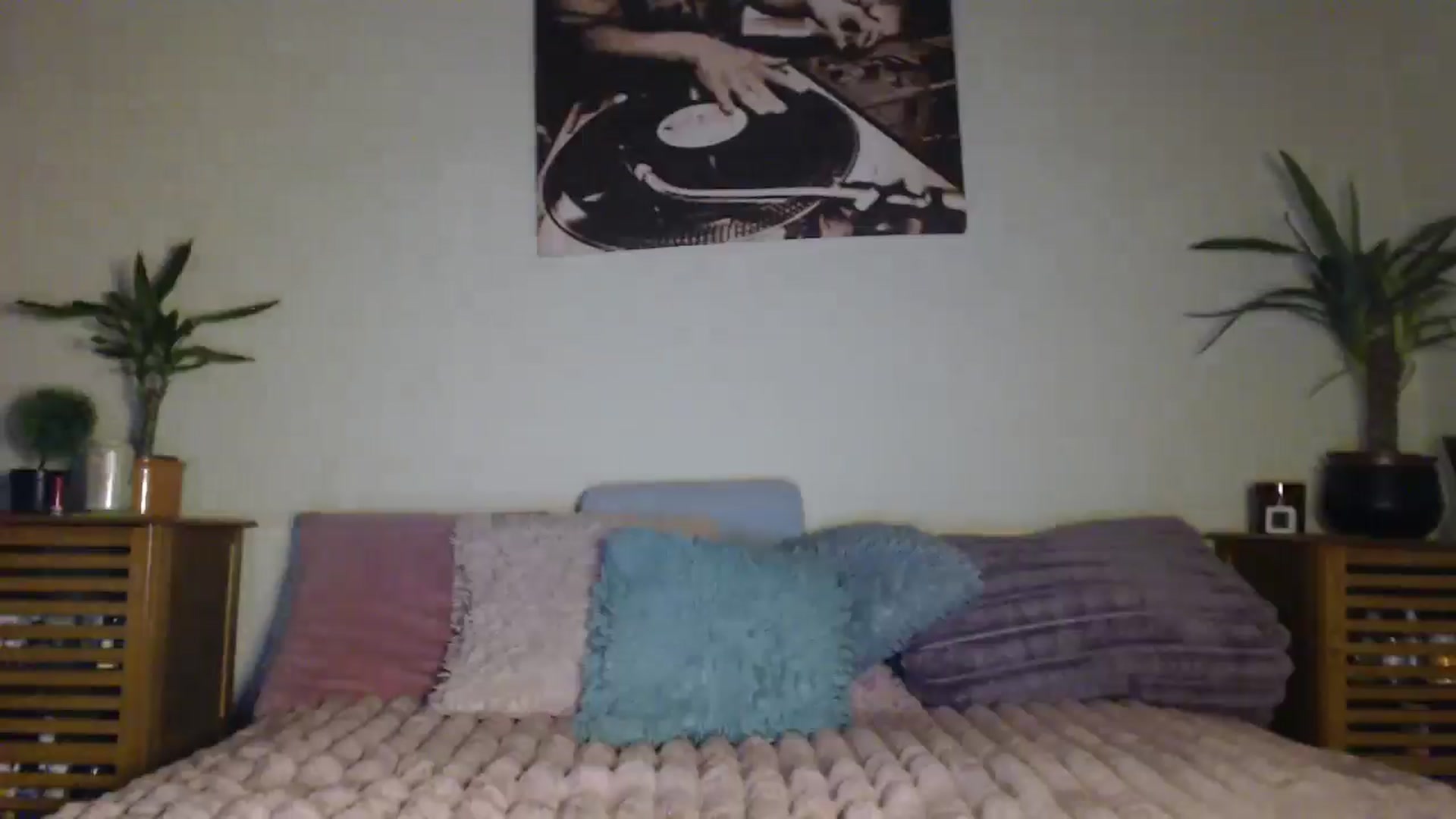 Gallery image thumbnail from Aiko111's myfreecams stream on, 12/06/2025, 22:54 image 10 of 20