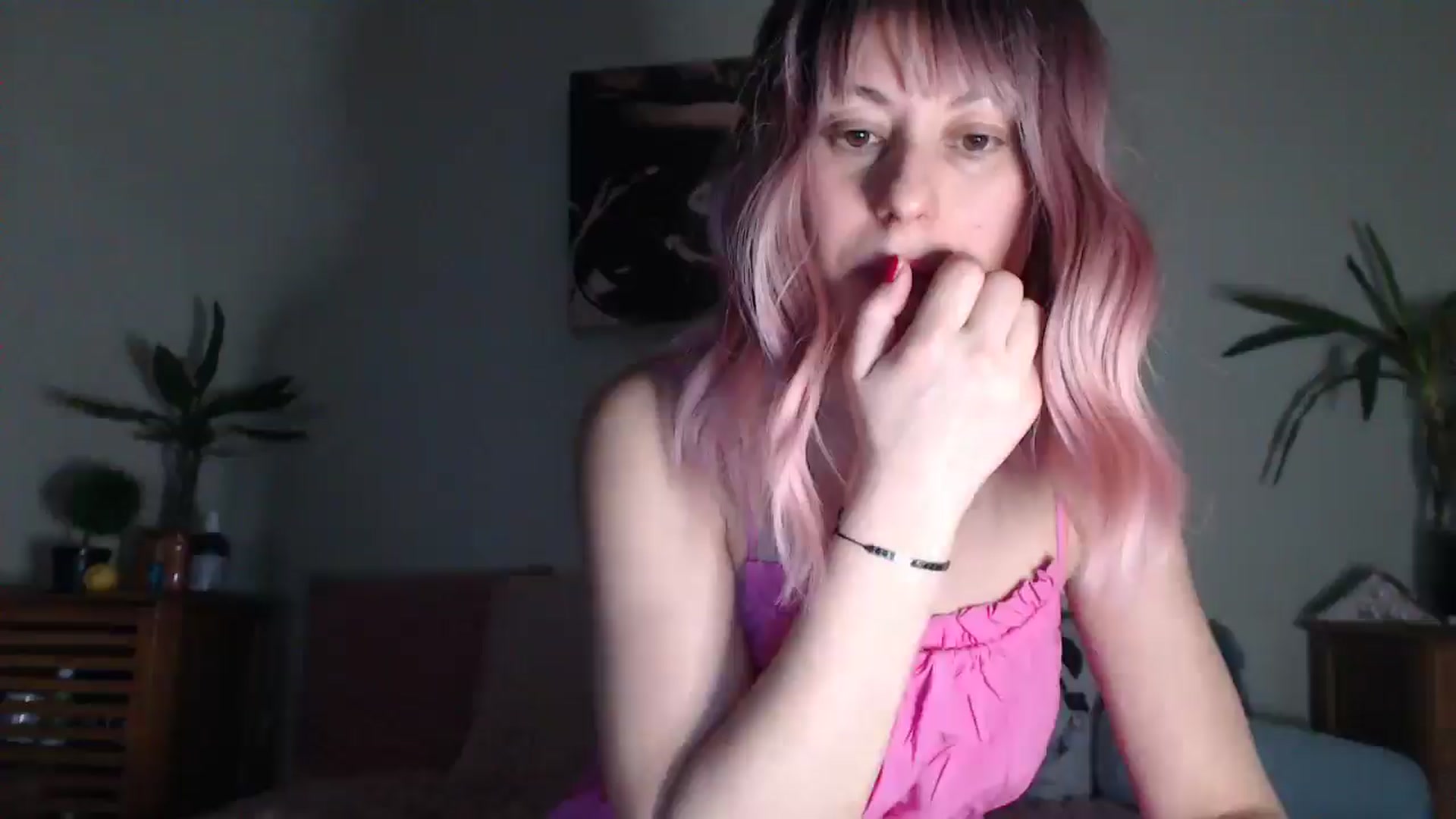 Gallery image thumbnail from Aiko111's myfreecams stream on, 01/16/2026, 24:40 image 16 of 20