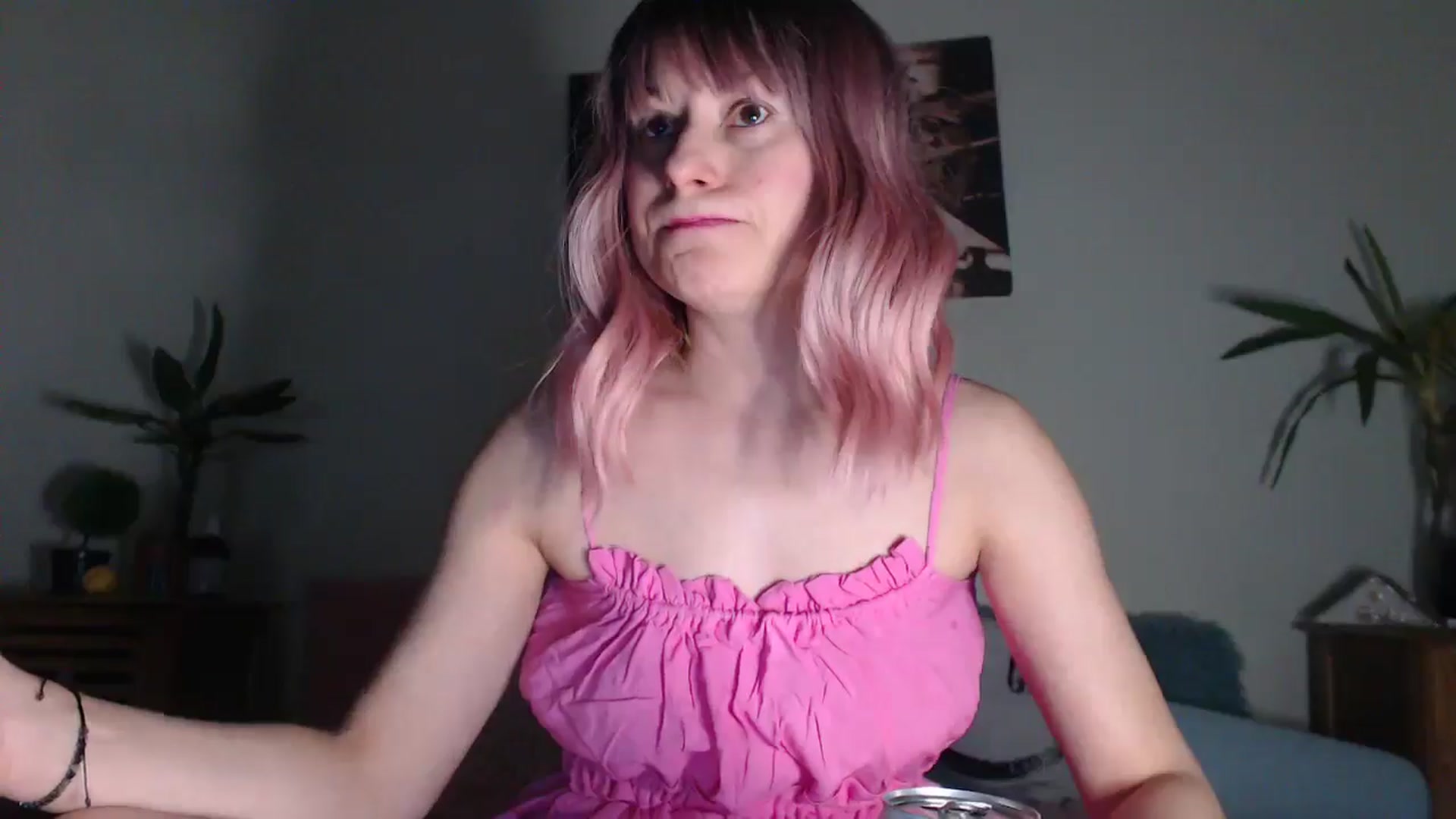Gallery image thumbnail from Aiko111's myfreecams stream on, 01/16/2026, 24:40 image 6 of 20