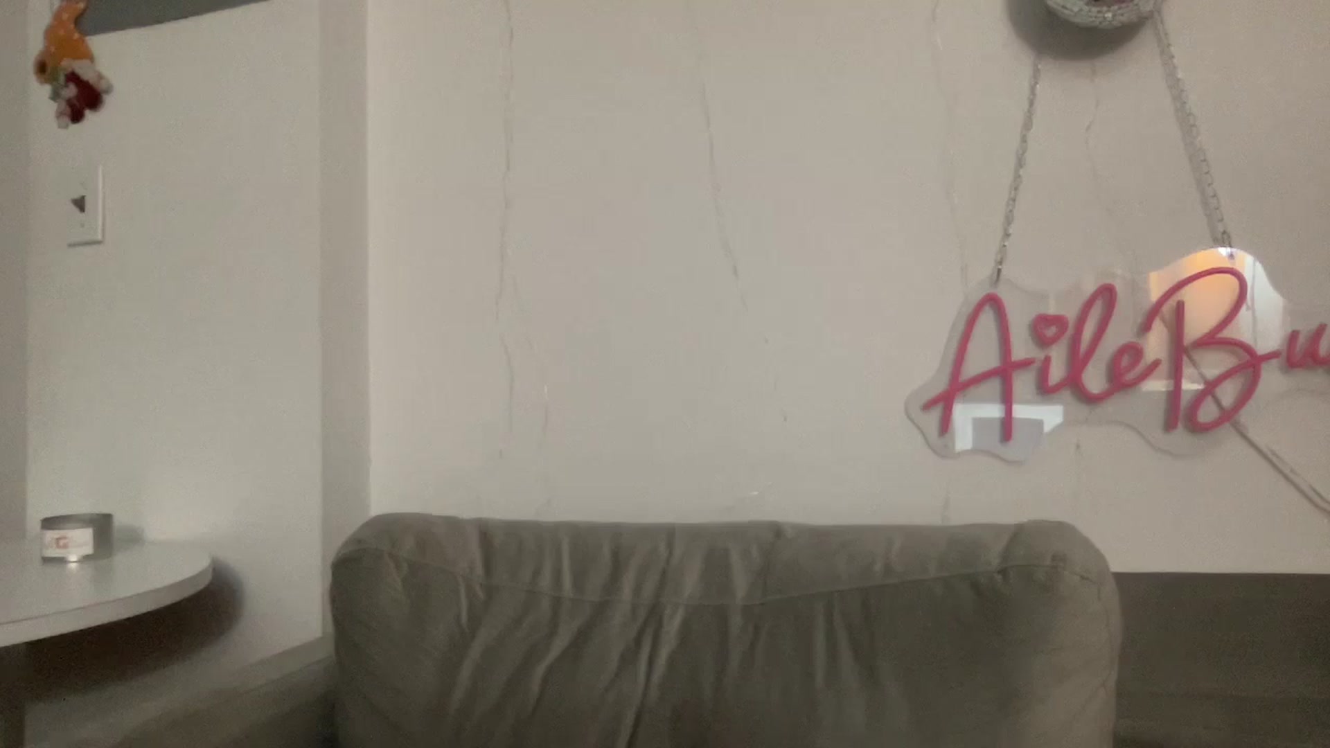 Gallery image thumbnail from AileBun's myfreecams stream on, 03/29/2024, 14:25 image 14 of 20