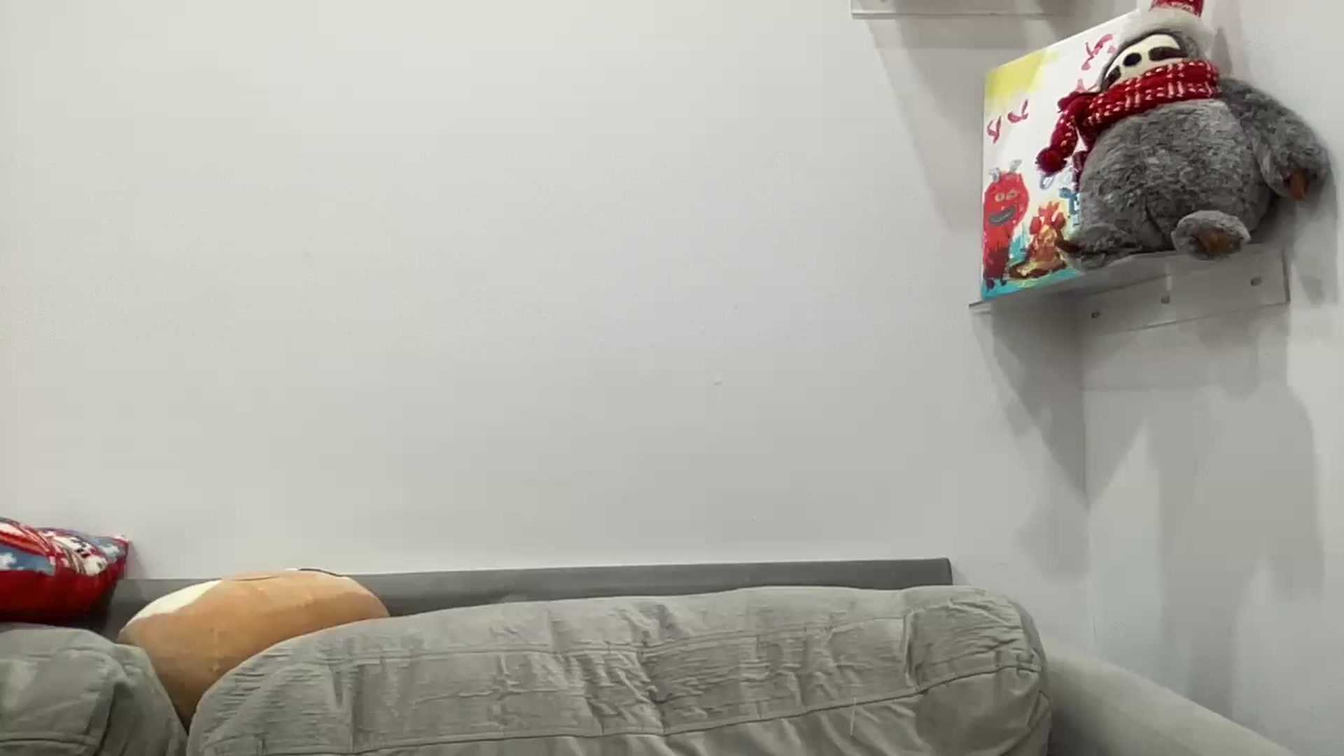 Gallery image thumbnail from AileBun's myfreecams stream on, 12/25/2024, 17:06 image 8 of 20
