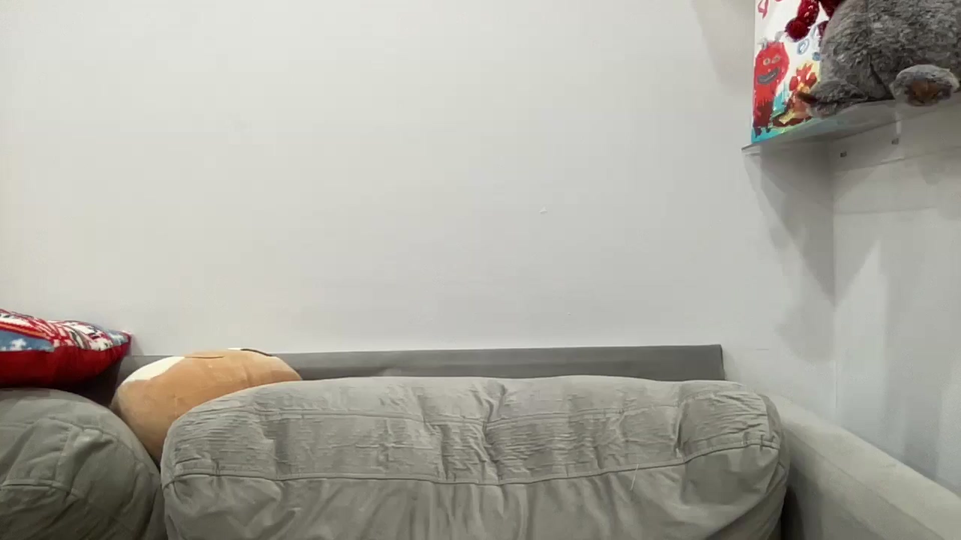 Gallery image thumbnail from AileBun's myfreecams stream on, 12/25/2024, 19:36 image 9 of 20
