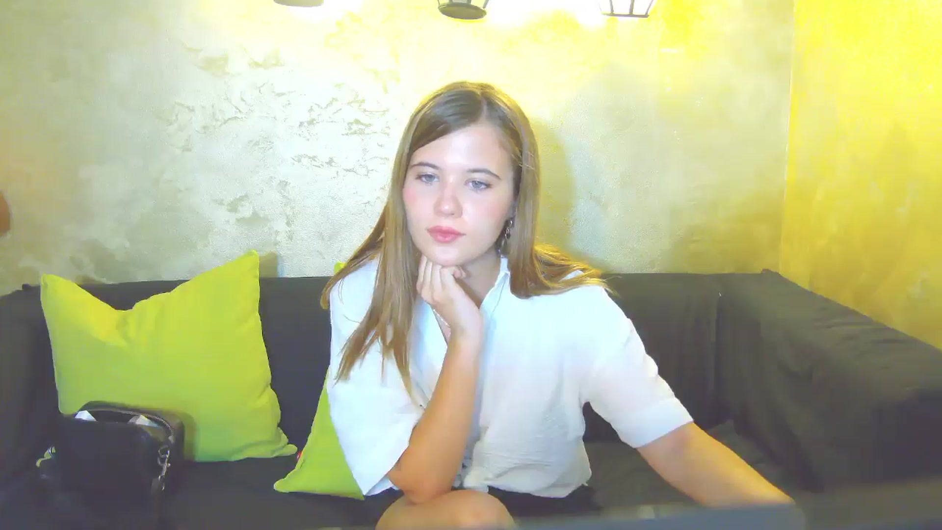 Gallery image thumbnail from Aileenaa's myfreecams stream on, 08/18/2025, 17:30 image 19 of 20