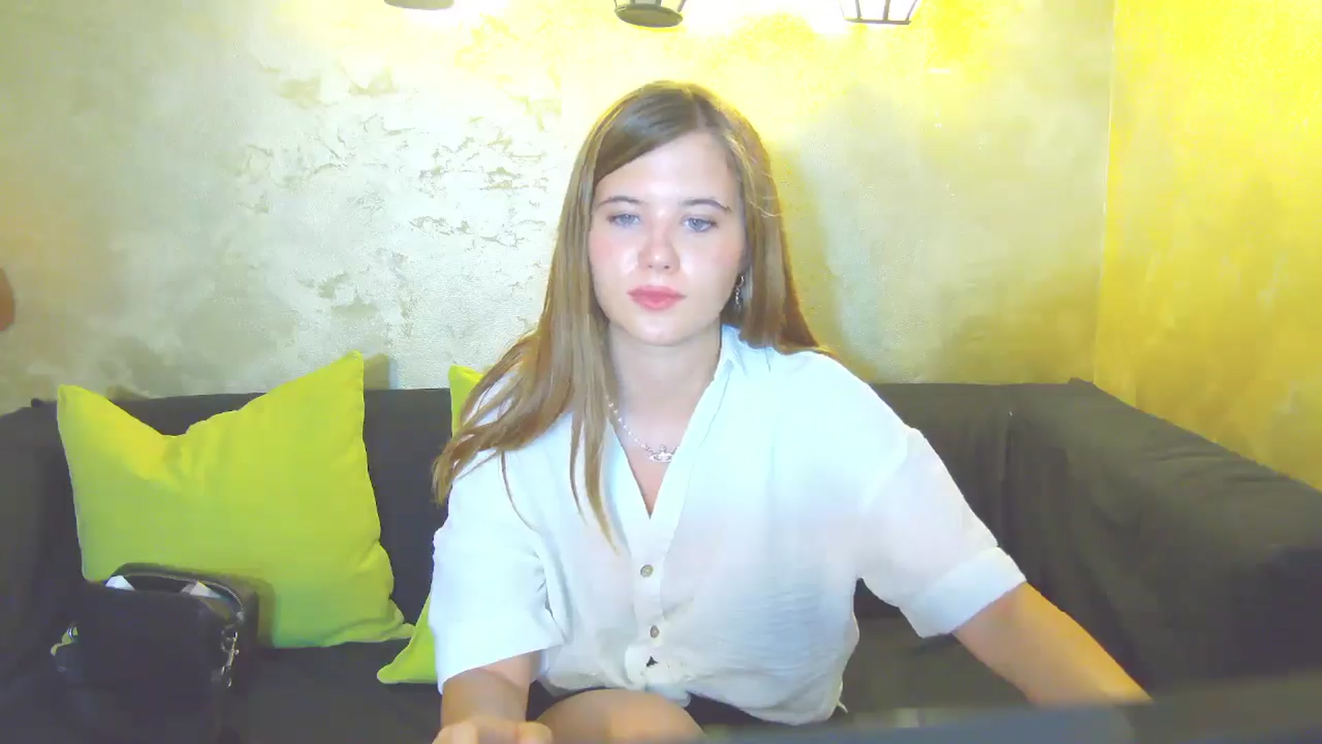 Gallery image thumbnail from Aileenaa's myfreecams stream on, 08/18/2025, 17:30 image 13 of 20
