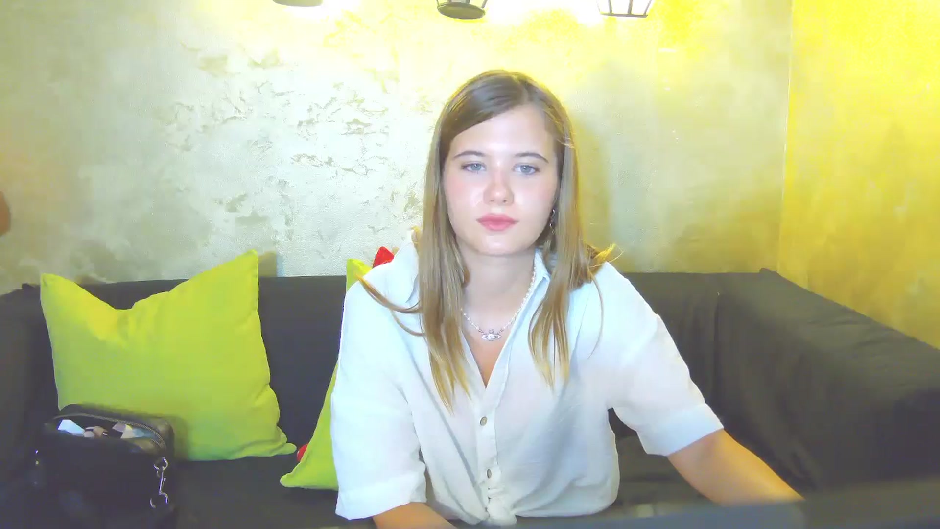 Gallery image thumbnail from Aileenaa's myfreecams stream on, 08/18/2025, 18:08 image 11 of 20