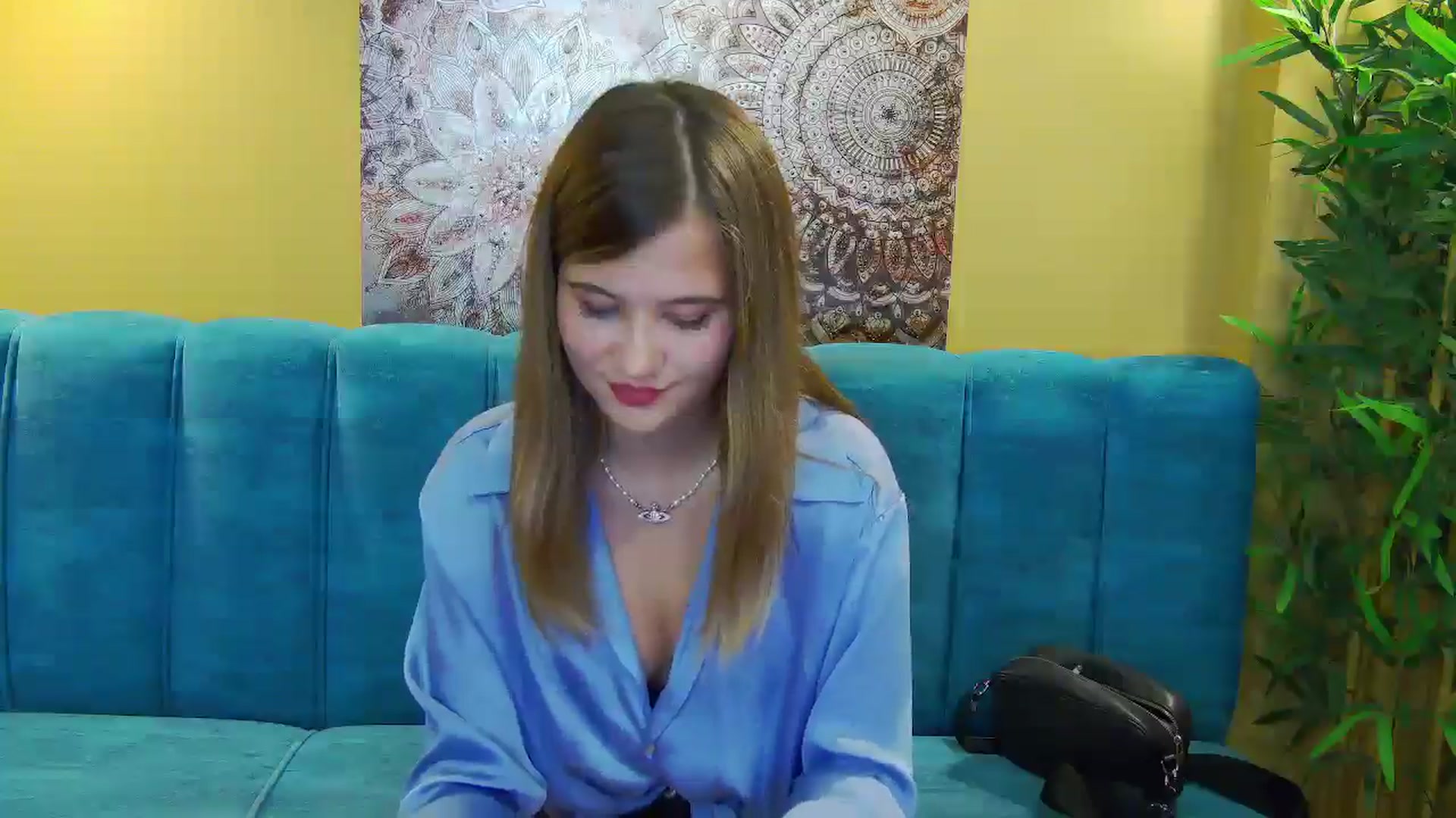 Gallery image thumbnail from Aileenaa's myfreecams stream on, 08/24/2025, 14:49 image 15 of 20