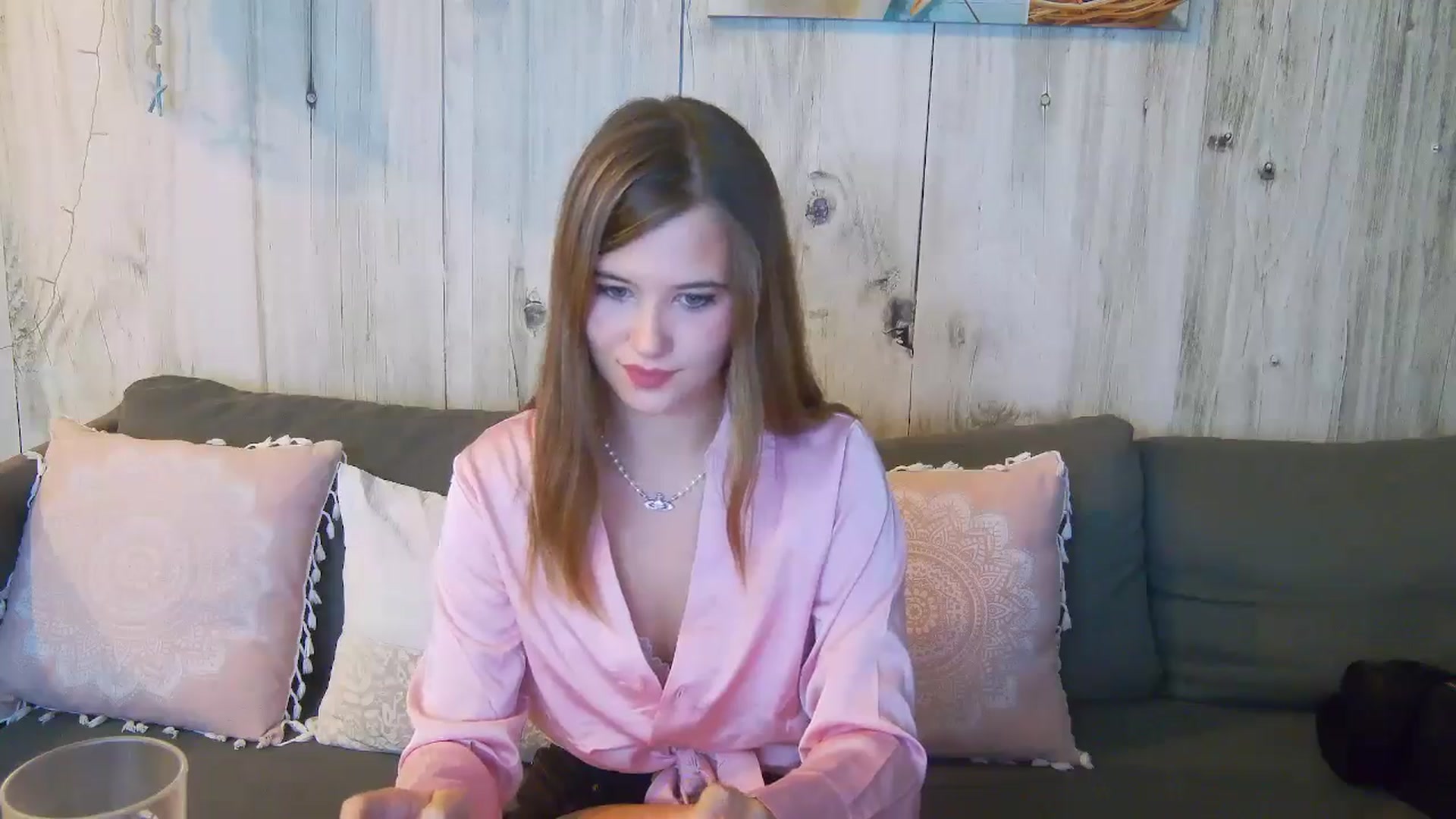 Gallery image thumbnail from Aileenaa's myfreecams stream on, 08/28/2025, 18:19 image 15 of 20