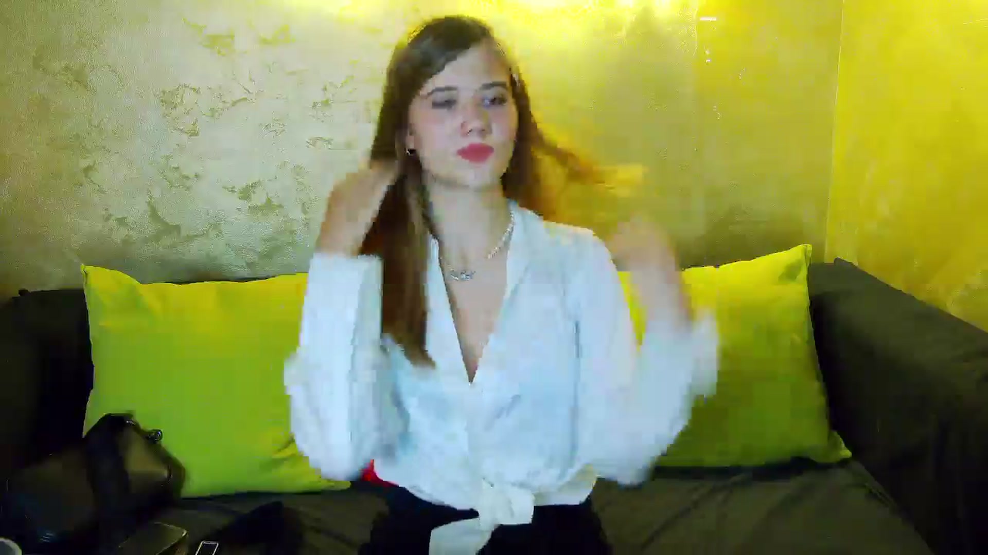 Gallery image thumbnail from Aileenaa's myfreecams stream on, 08/29/2025, 15:16 image 12 of 20