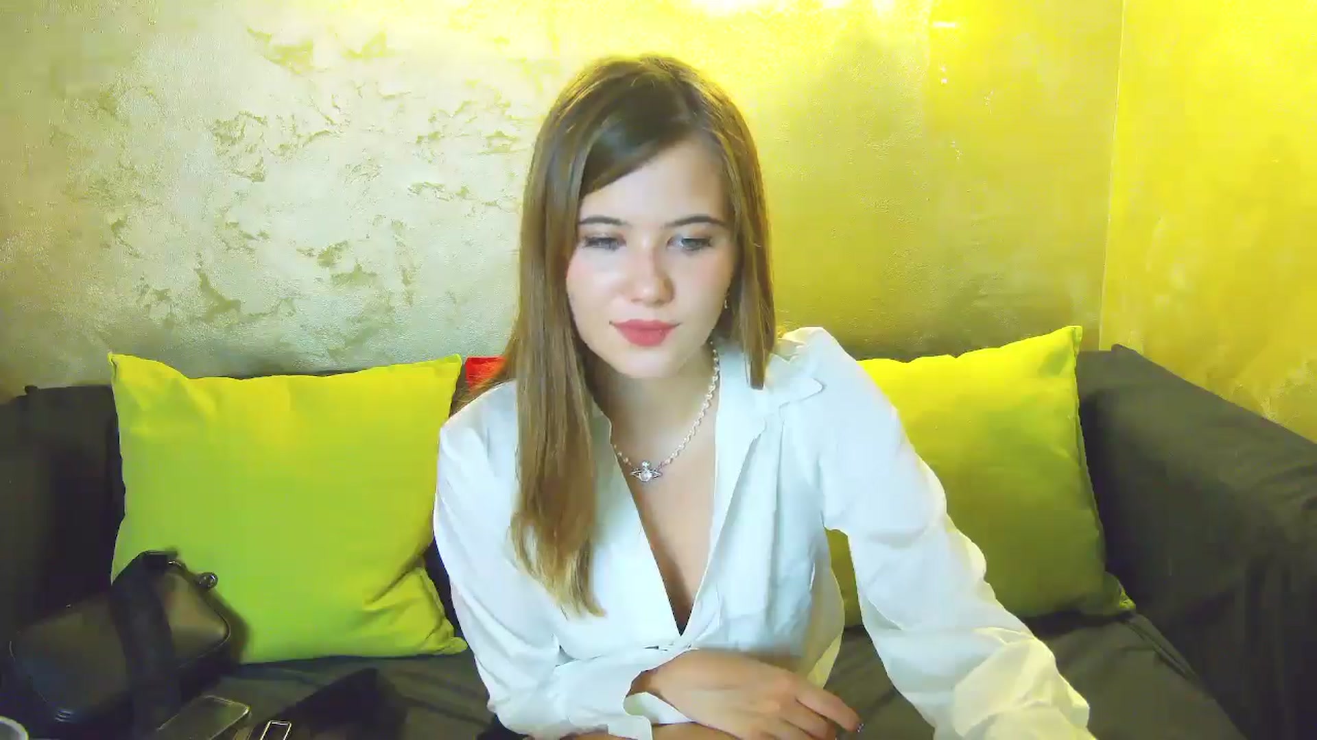 Gallery image thumbnail from Aileenaa's myfreecams stream on, 08/29/2025, 15:16 image 9 of 20