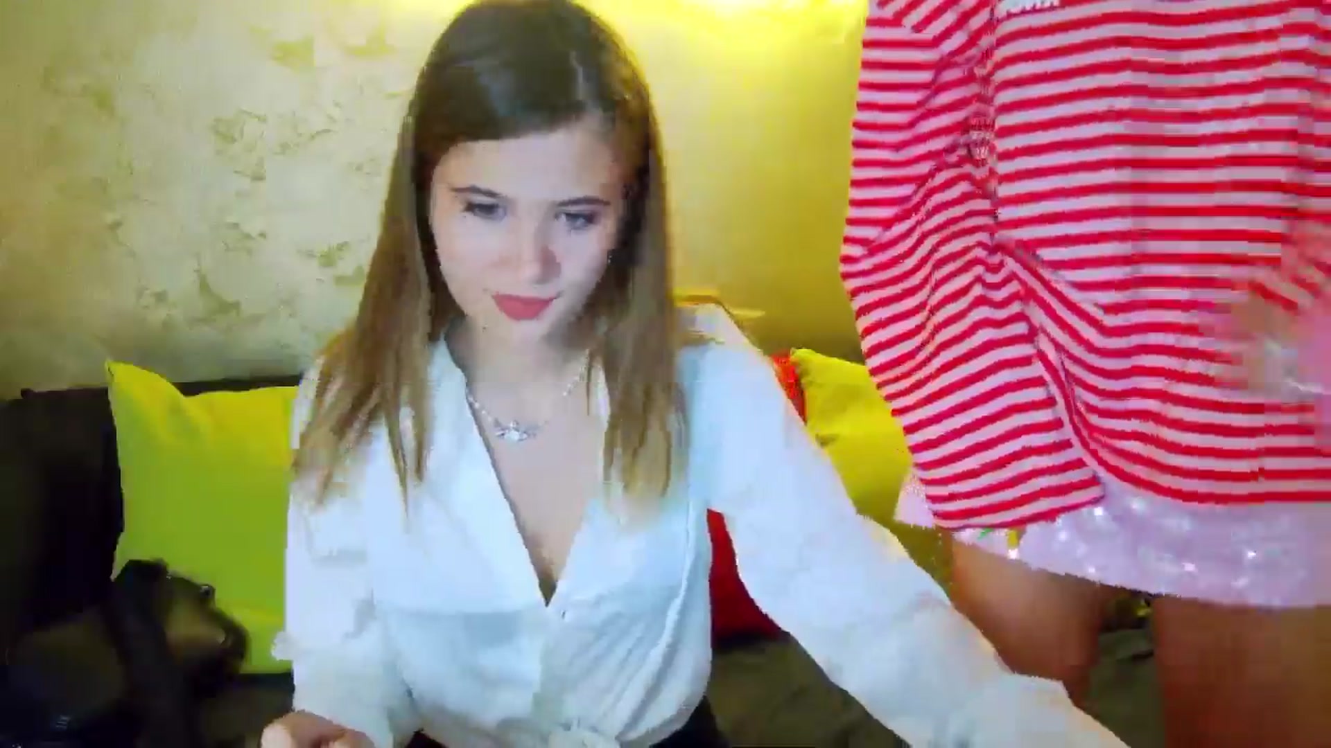 Gallery image thumbnail from Aileenaa's myfreecams stream on, 08/29/2025, 17:08 image 11 of 20