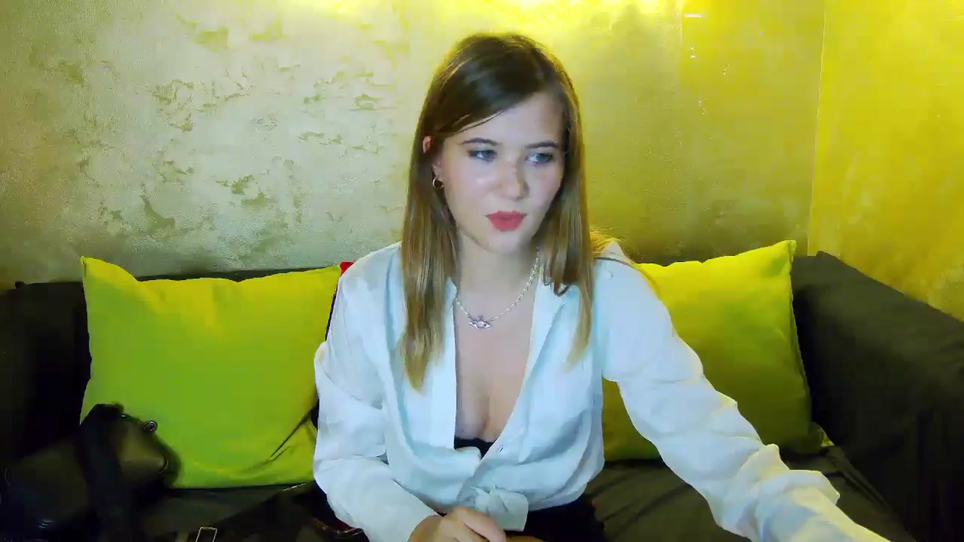 Gallery image thumbnail from Aileenaa's myfreecams stream on, 08/29/2025, 17:08 image 7 of 20
