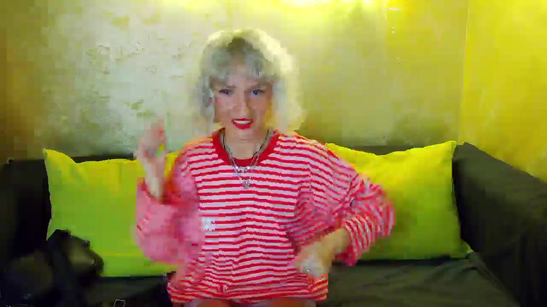 Gallery image thumbnail from Aileenaa's myfreecams stream on, 08/29/2025, 17:08 image 10 of 20