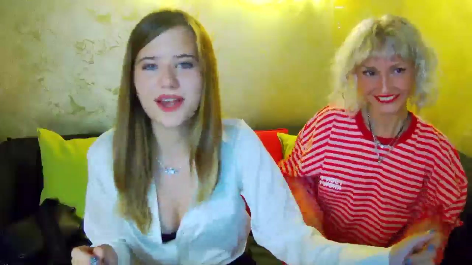 Gallery image thumbnail from Aileenaa's myfreecams stream on, 08/29/2025, 17:08 image 20 of 20