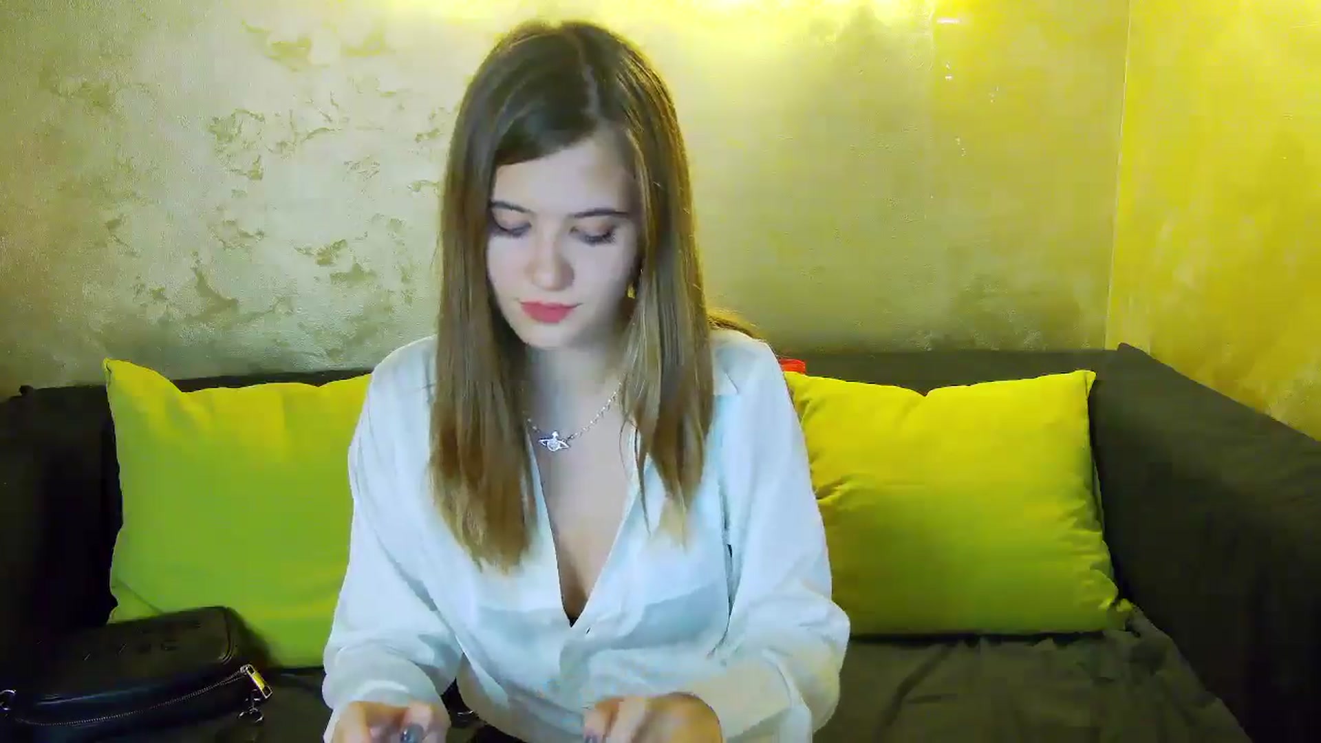 Gallery image thumbnail from Aileenaa's myfreecams stream on, 08/29/2025, 18:15 image 2 of 20