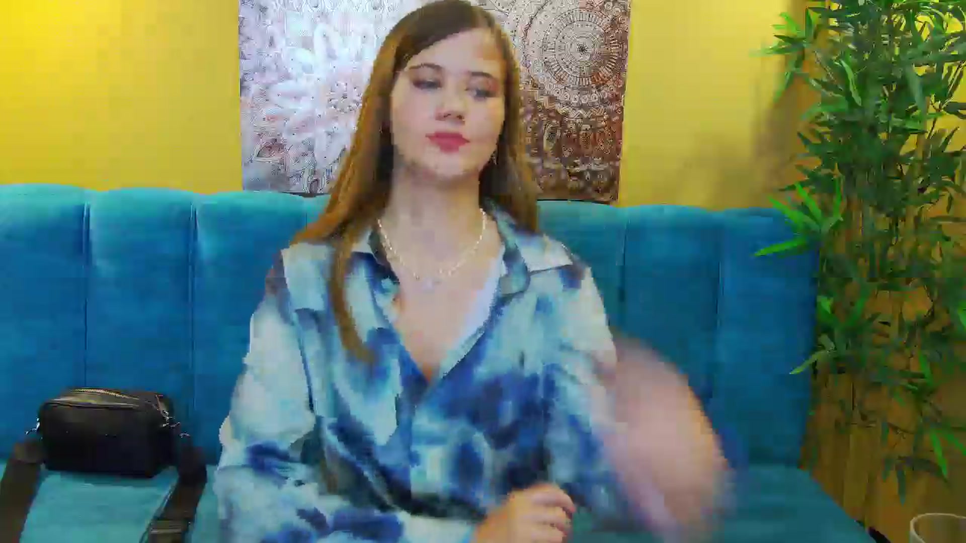 Gallery image thumbnail from Aileenaa's myfreecams stream on, 08/30/2025, 16:32 image 16 of 20