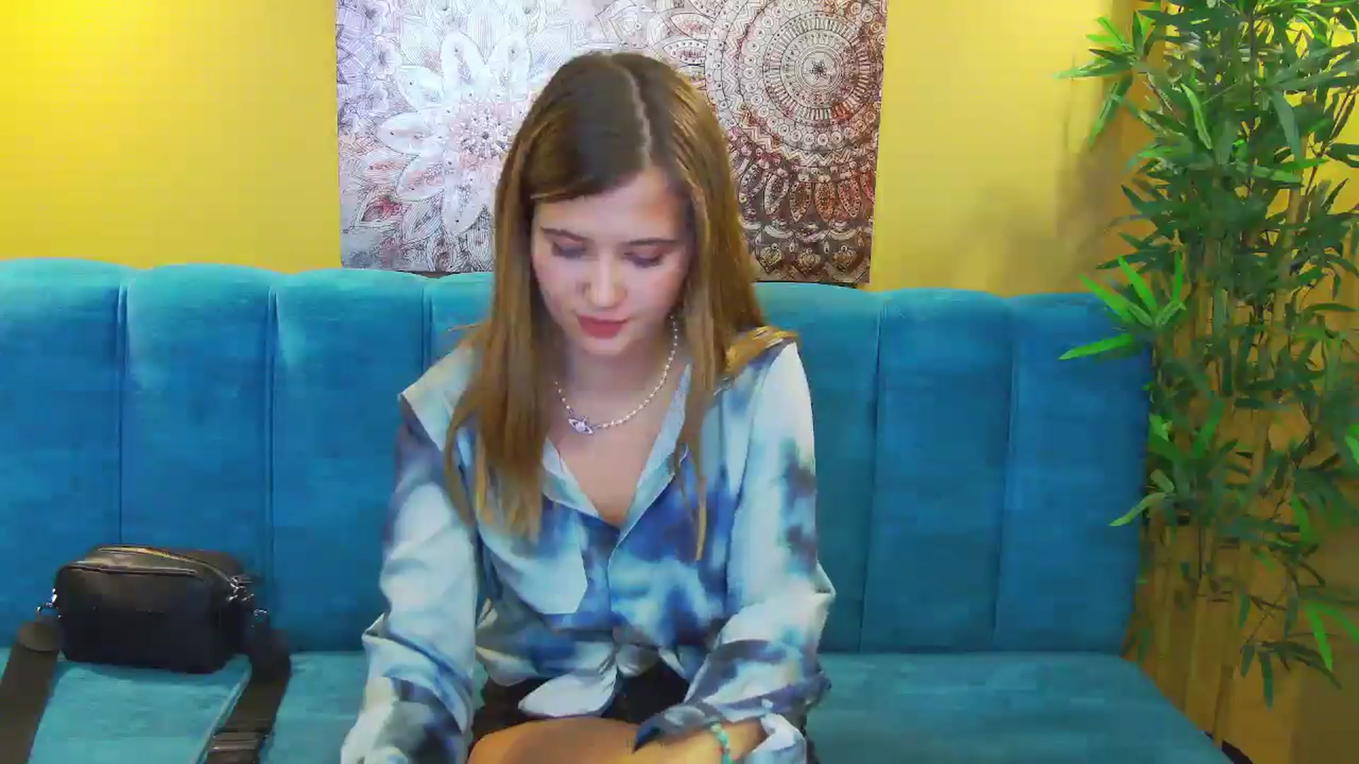 Gallery image thumbnail from Aileenaa's myfreecams stream on, 08/30/2025, 17:59 image 2 of 20