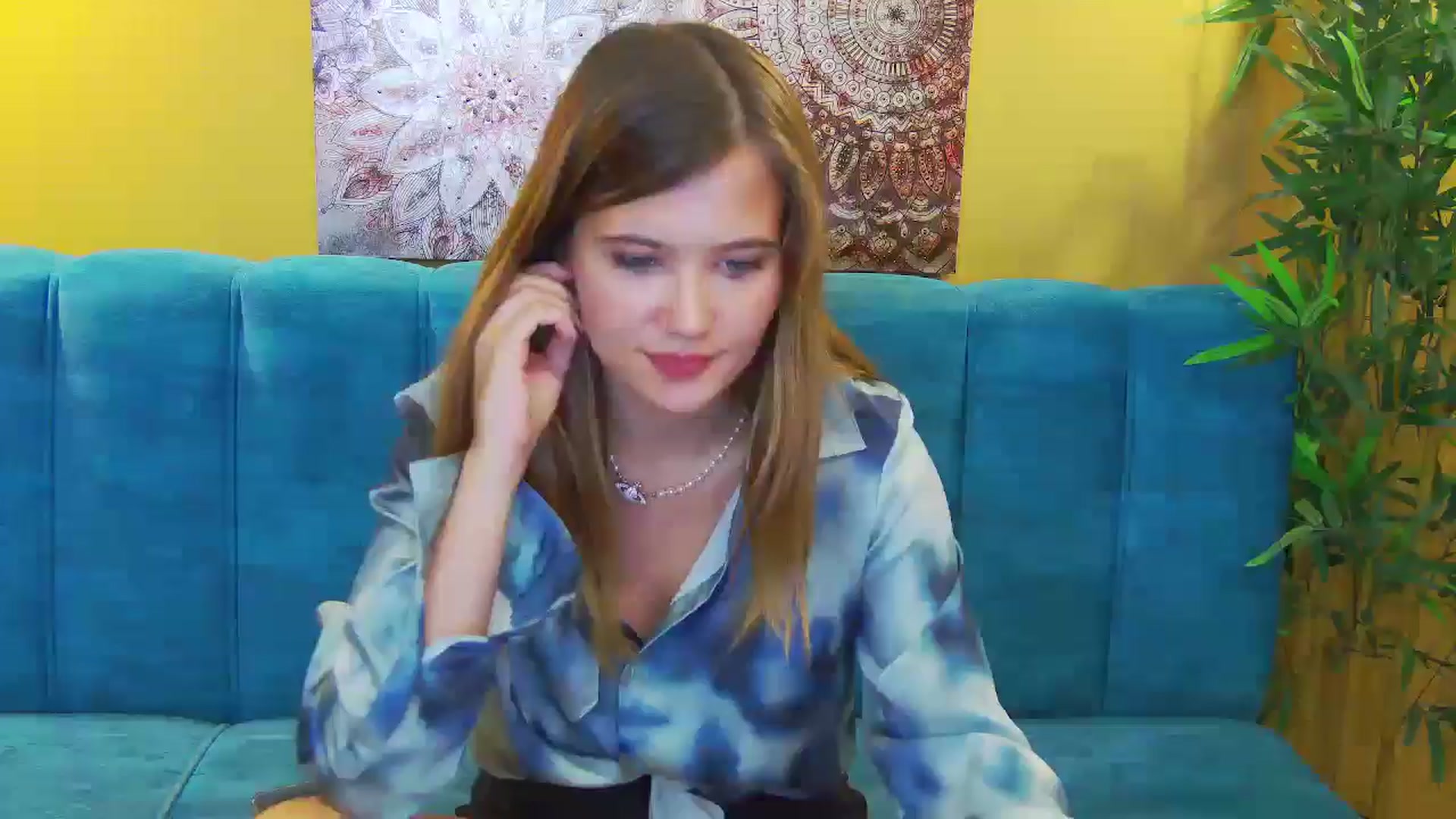 Gallery image thumbnail from Aileenaa's myfreecams stream on, 08/30/2025, 20:43 image 1 of 20