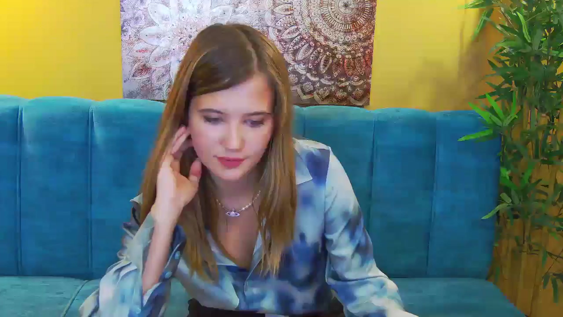 Gallery image thumbnail from Aileenaa's myfreecams stream on, 08/30/2025, 20:43 image 19 of 20