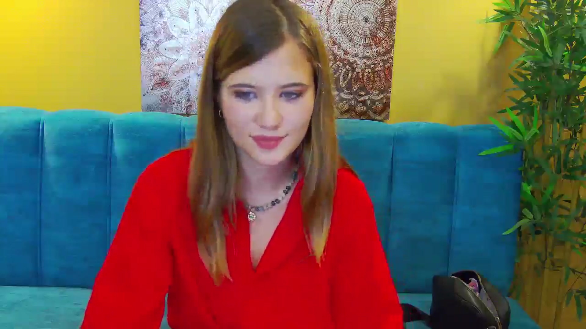 Gallery image thumbnail from Aileenaa's myfreecams stream on, 08/31/2025, 17:16 image 2 of 20