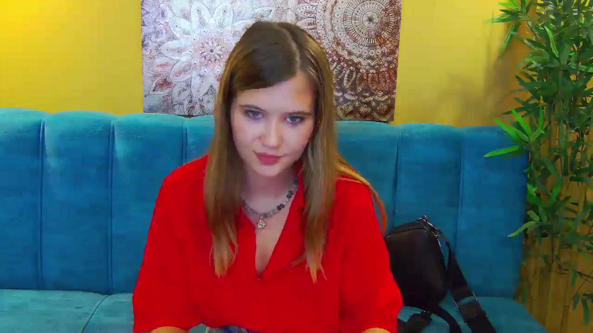 Gallery image thumbnail from Aileenaa's myfreecams stream on, 08/31/2025, 18:46 image 7 of 20