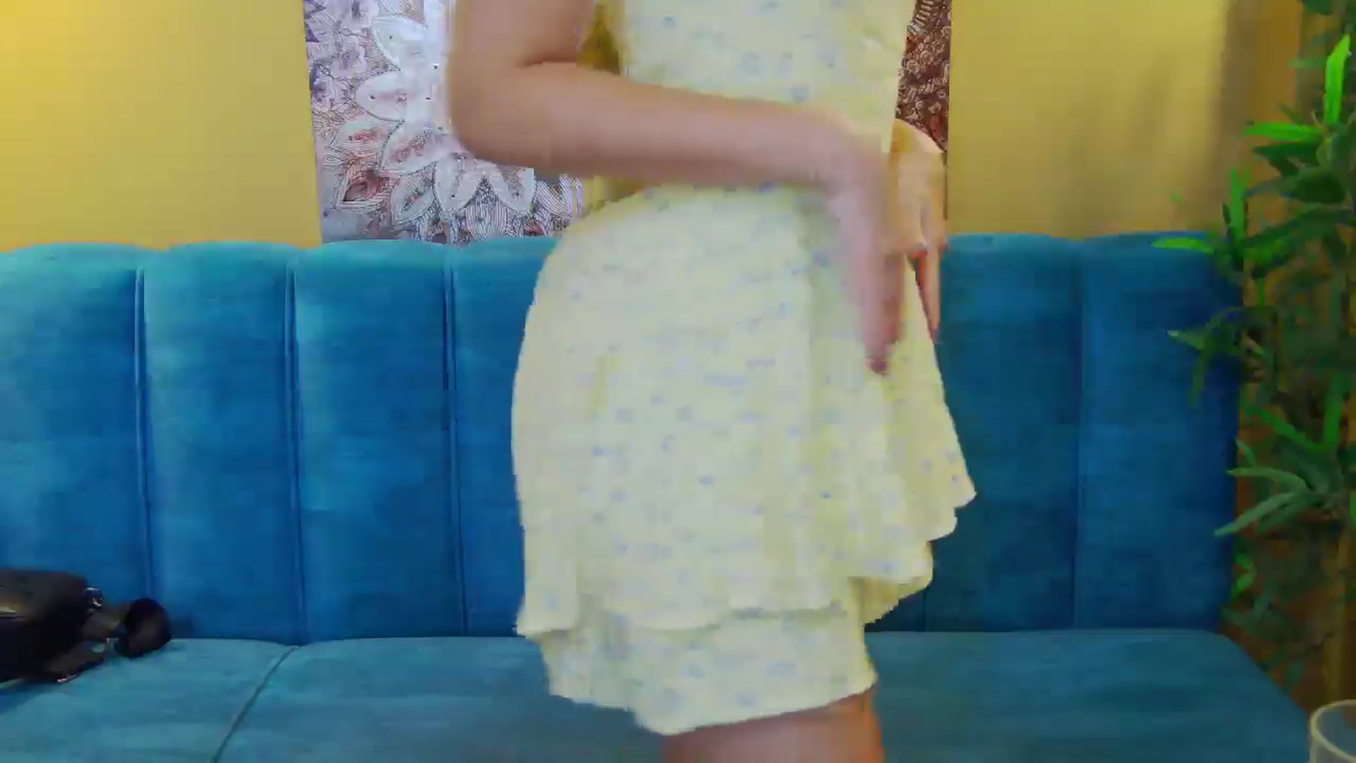 Gallery image thumbnail from Aileenaa's myfreecams stream on, 09/09/2025, 14:07 image 16 of 20