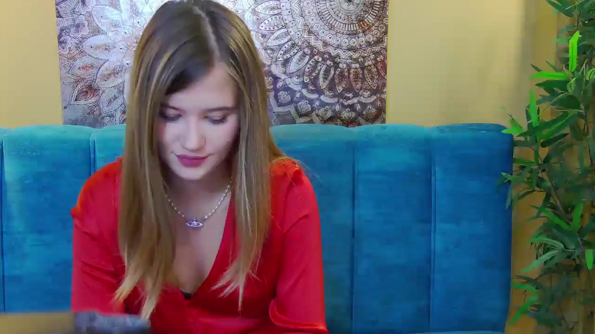Gallery image thumbnail from Aileenaa's myfreecams stream on, 09/10/2025, 13:23 image 17 of 20