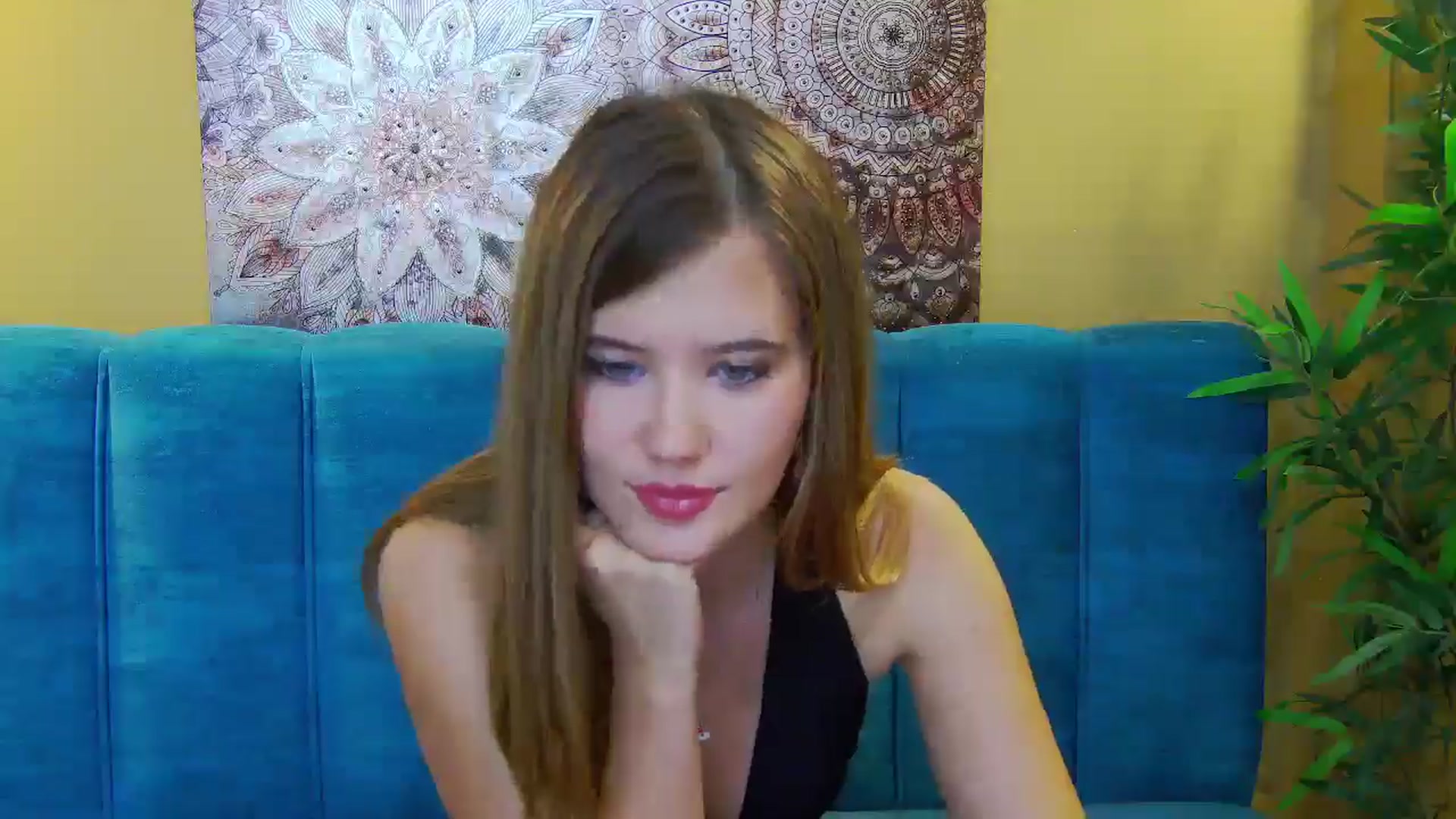 Gallery image thumbnail from Aileenaa's myfreecams stream on, 09/12/2025, 17:17 image 10 of 20