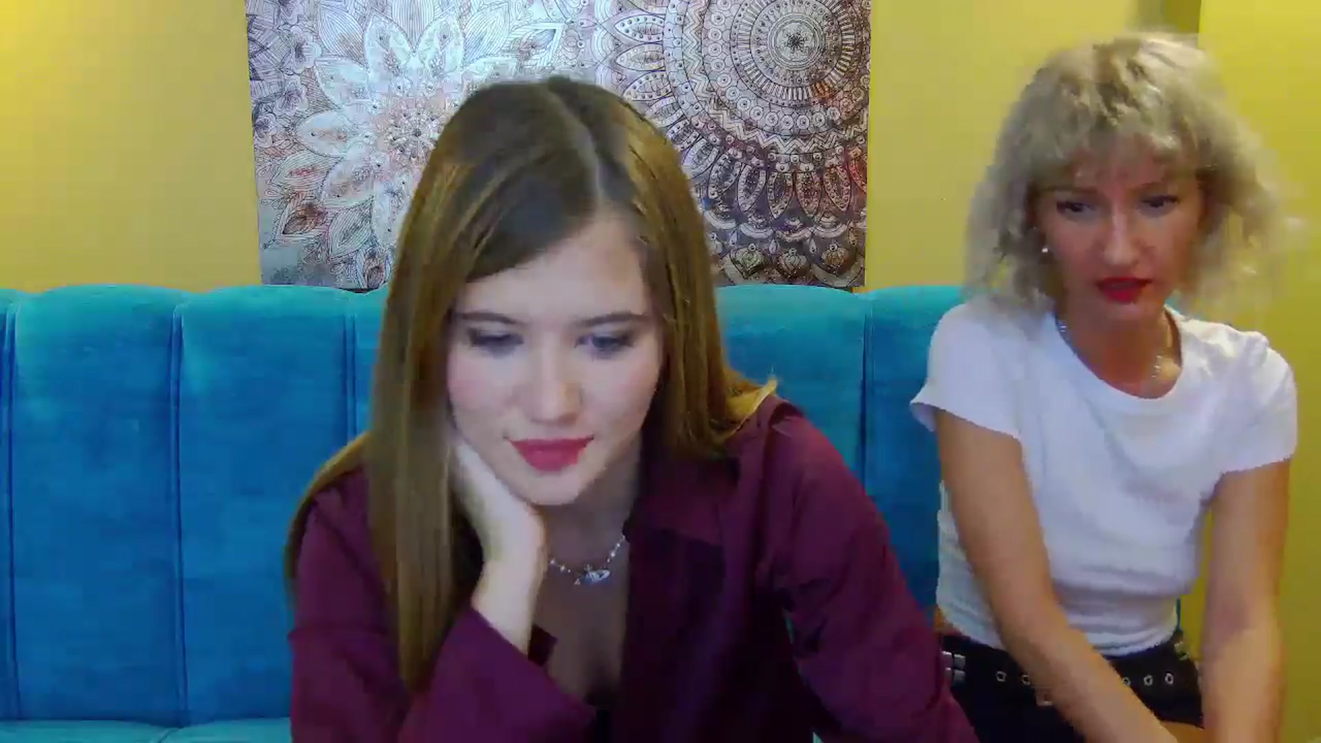 Gallery image thumbnail from Aileenaa's myfreecams stream on, 09/13/2025, 14:22 image 16 of 20