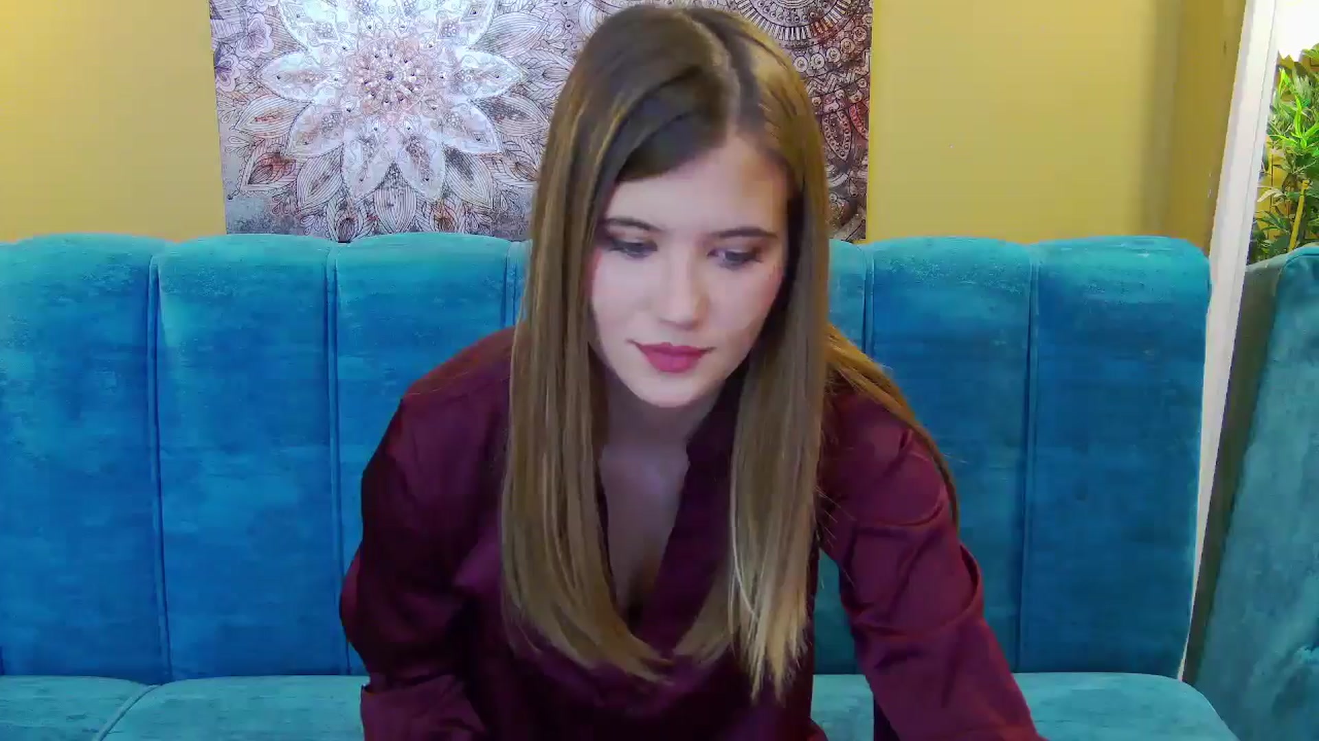 Gallery image thumbnail from Aileenaa's myfreecams stream on, 09/19/2025, 14:06 image 14 of 20