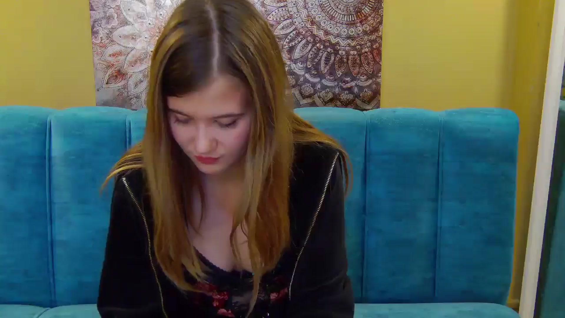 Gallery image thumbnail from Aileenaa's myfreecams stream on, 09/29/2025, 17:01 image 12 of 20