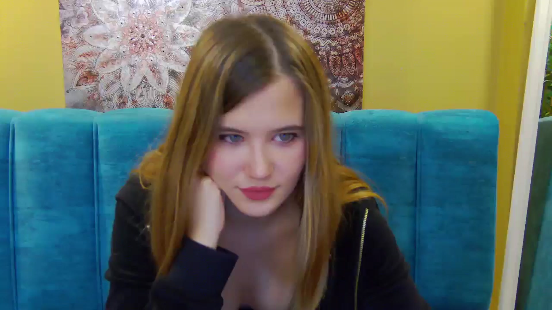 Gallery image thumbnail from Aileenaa's myfreecams stream on, 10/01/2025, 17:36 image 6 of 20