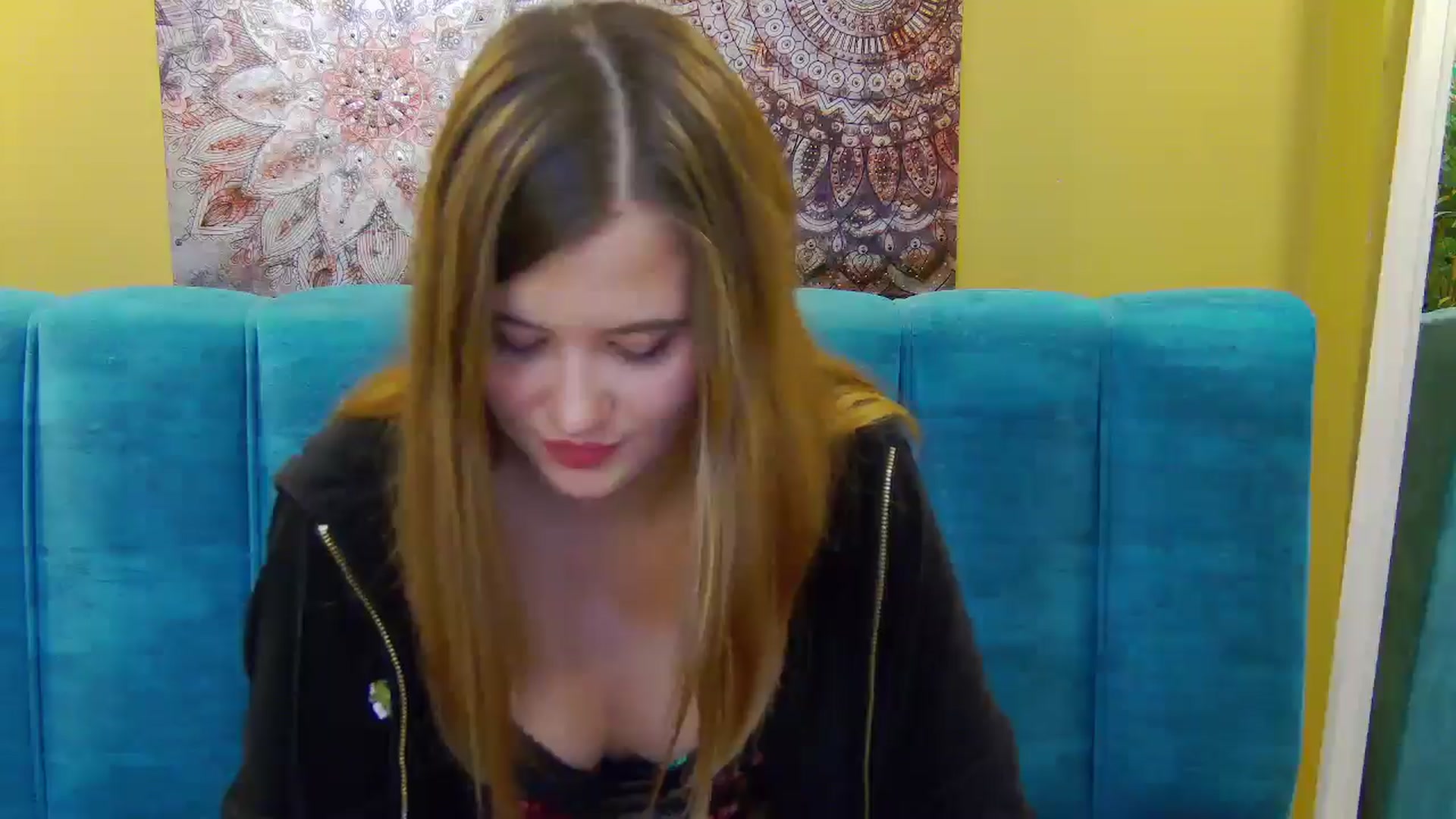 Gallery image thumbnail from Aileenaa's myfreecams stream on, 10/01/2025, 17:36 image 5 of 20